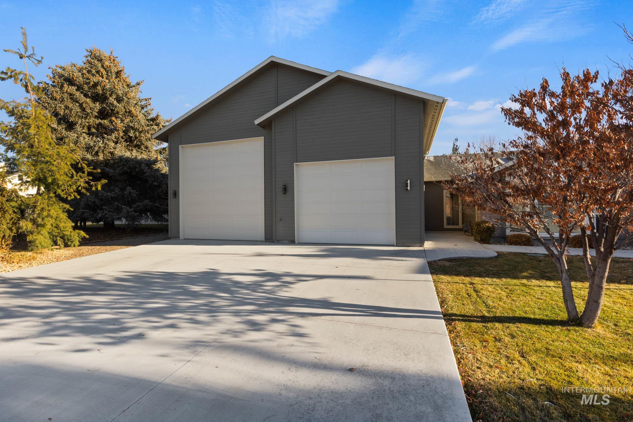 property viewer photo 6