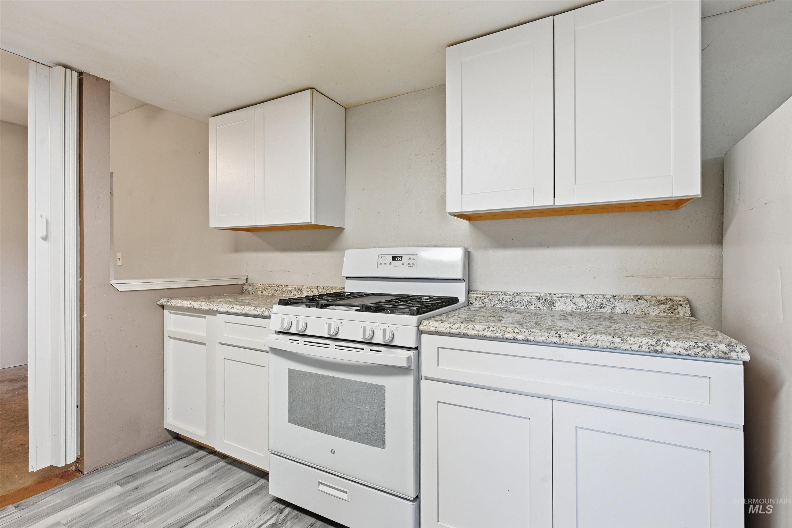 property viewer photo 19