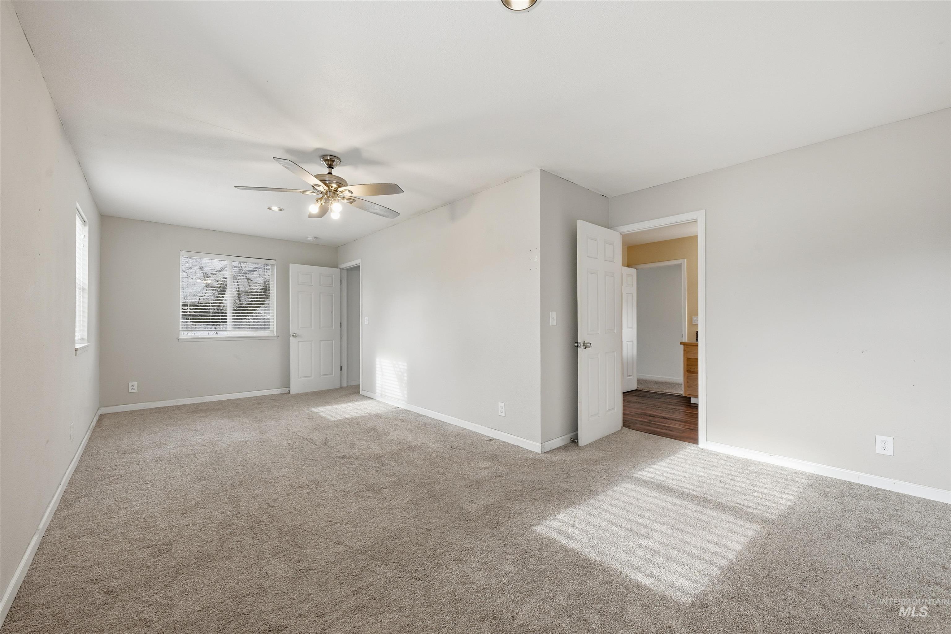 property viewer photo 28