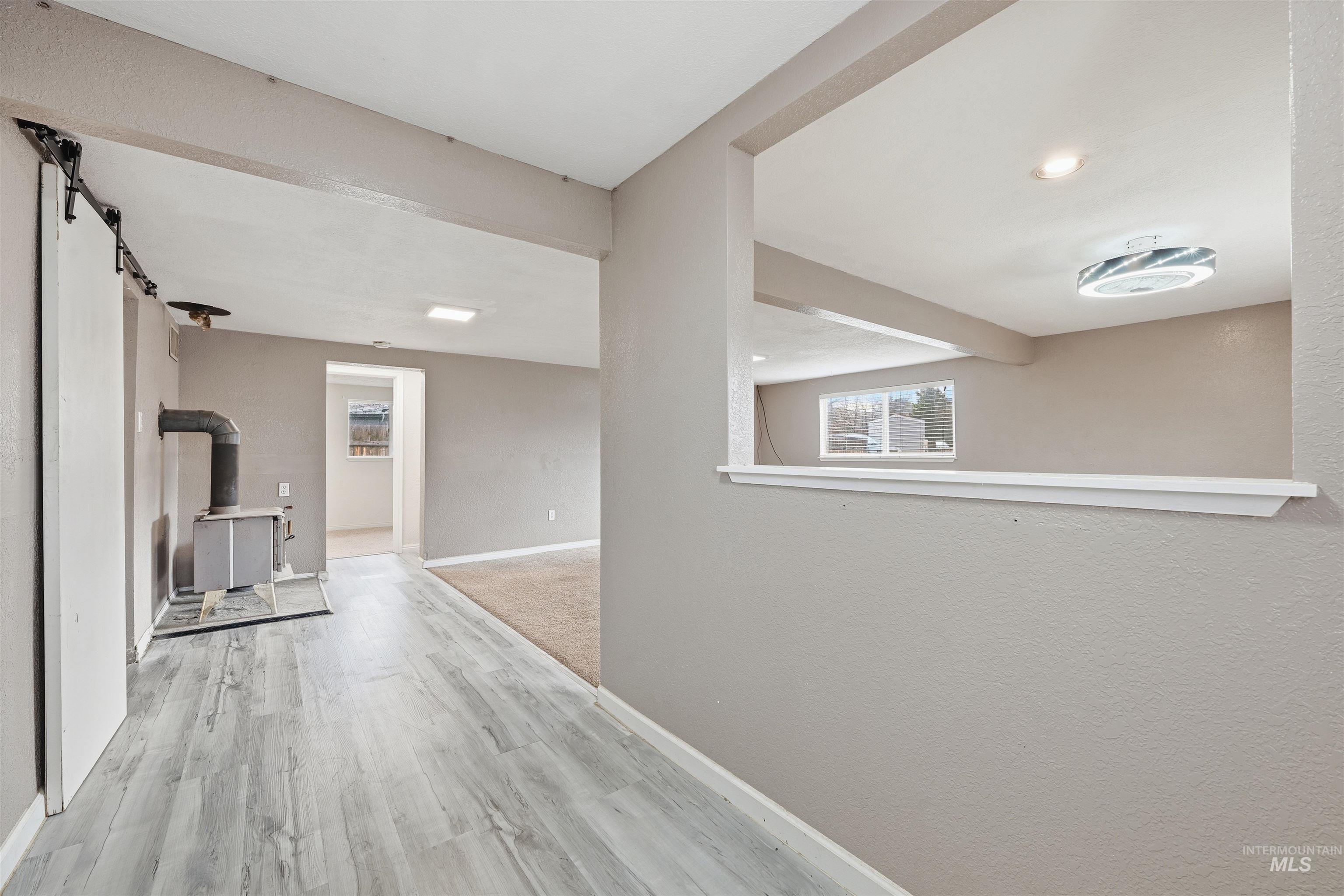 property viewer photo 4
