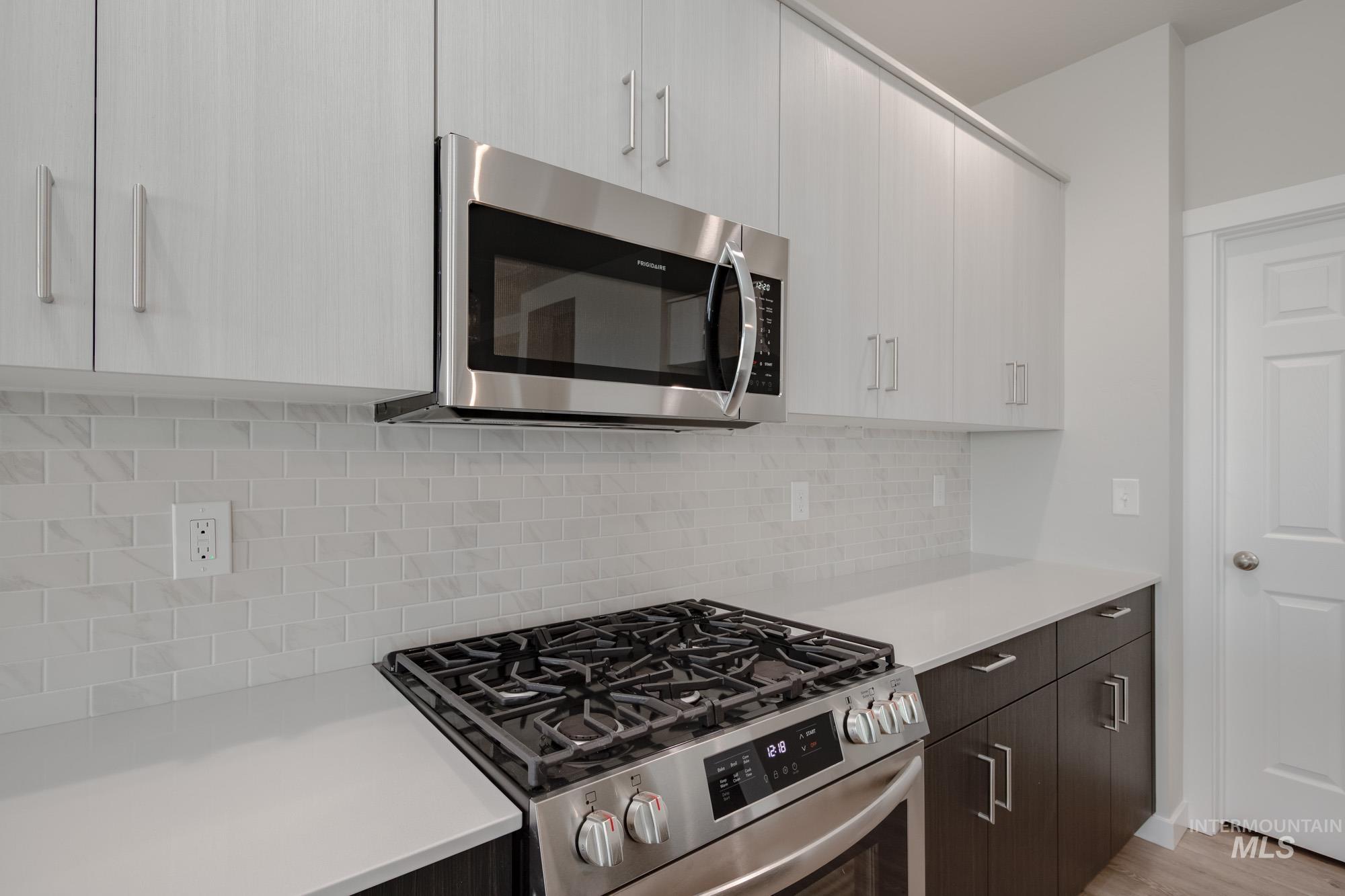 property viewer photo 6
