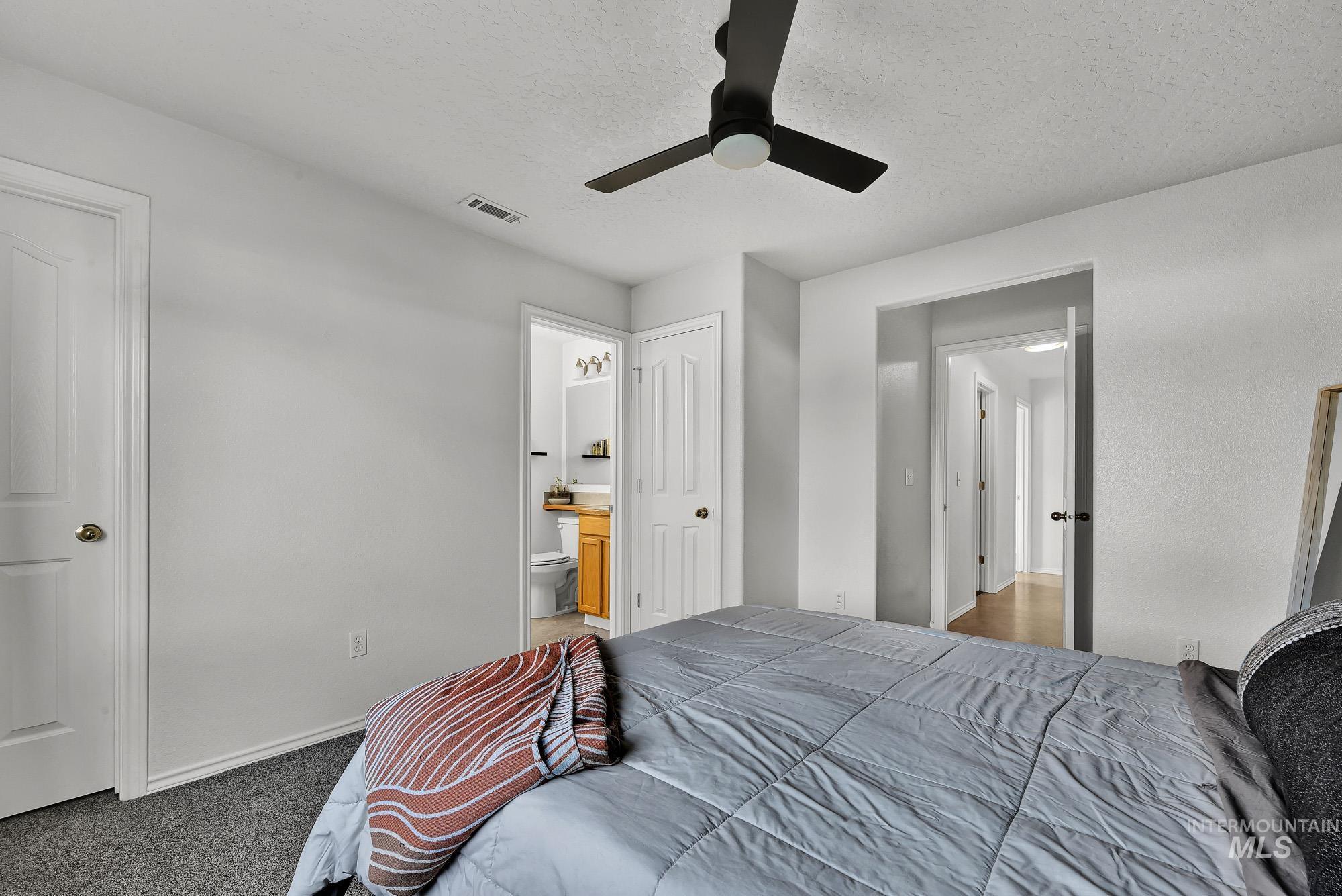 property viewer photo 18
