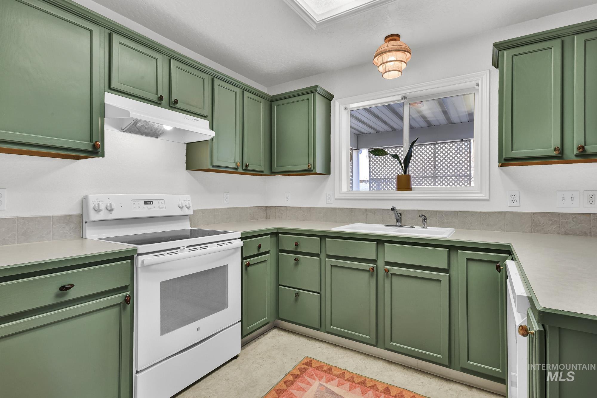 property viewer photo 2