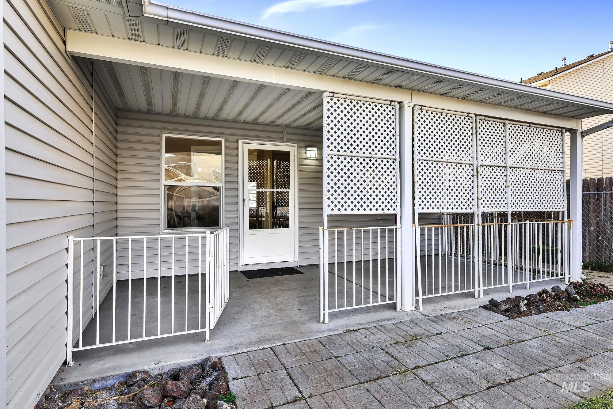 property viewer photo 32