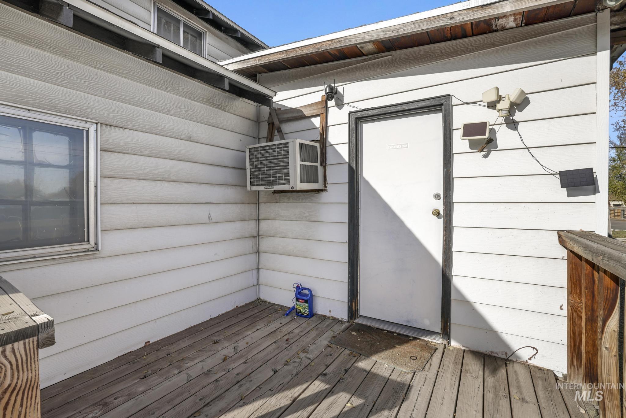 main property photo 22