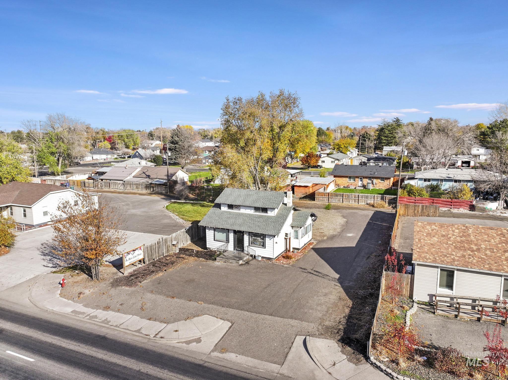 main property photo 24