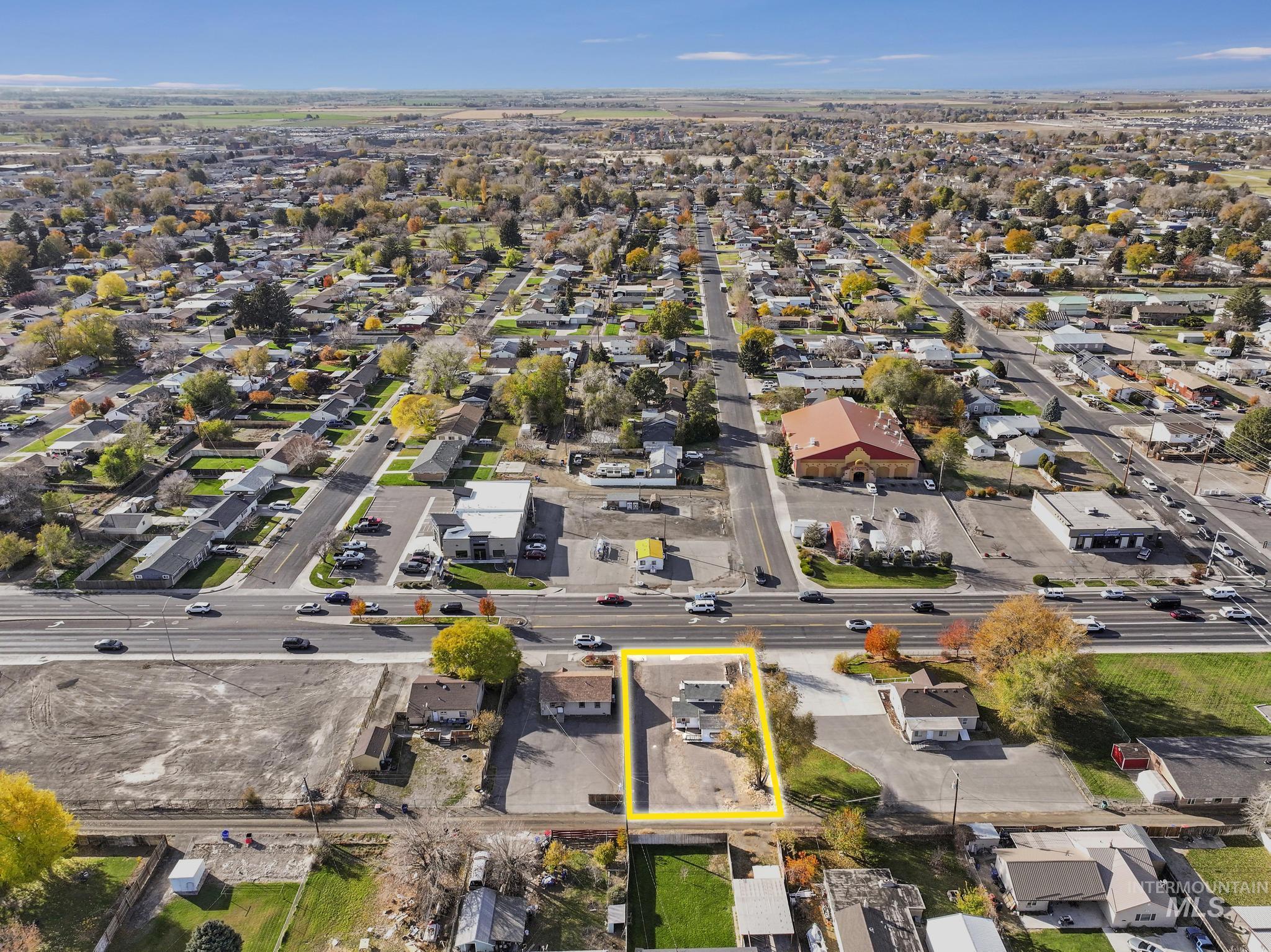 main property photo 37