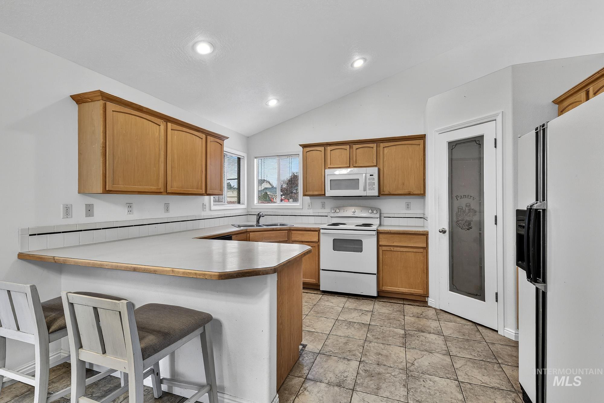 property viewer photo 10