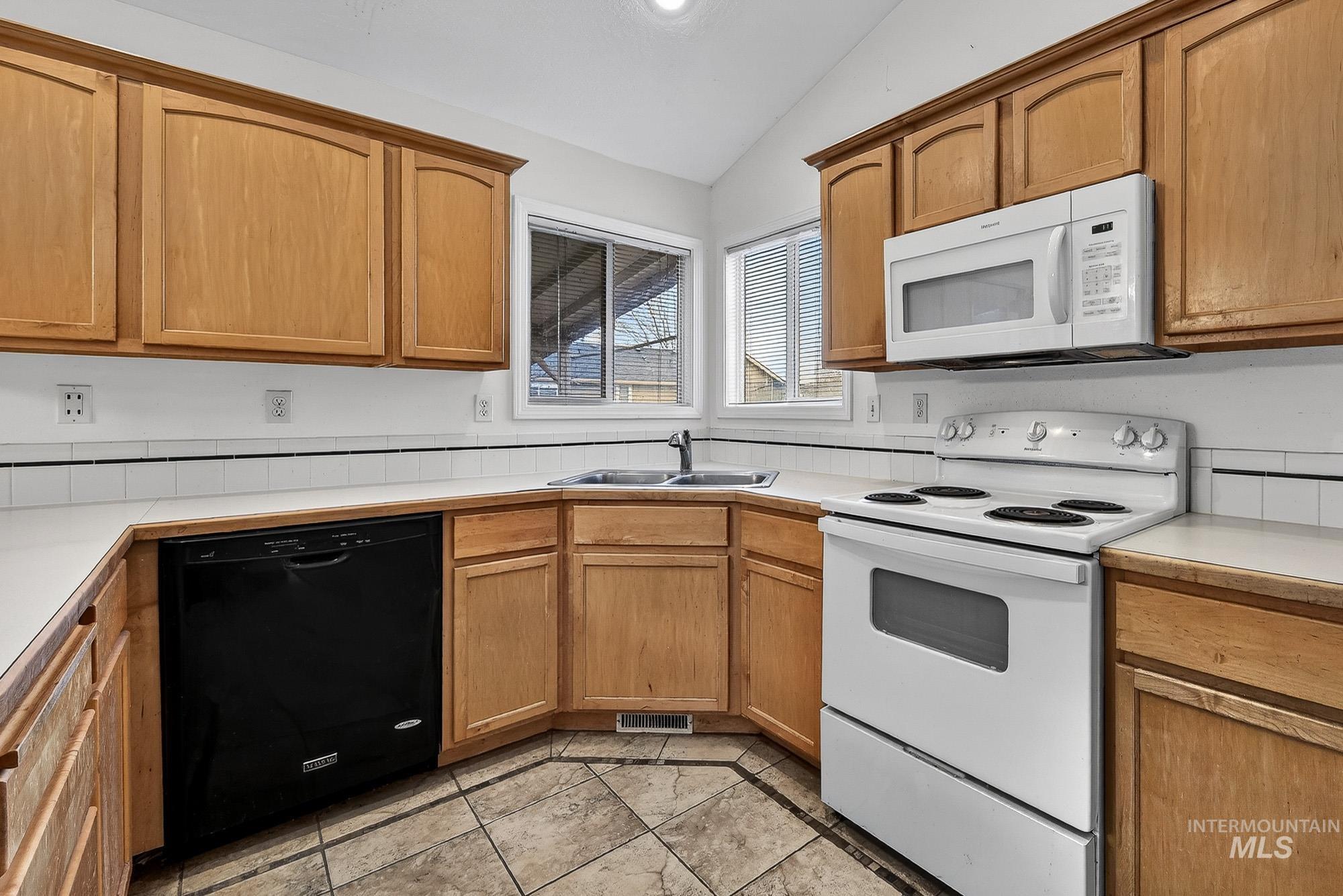 property viewer photo 11