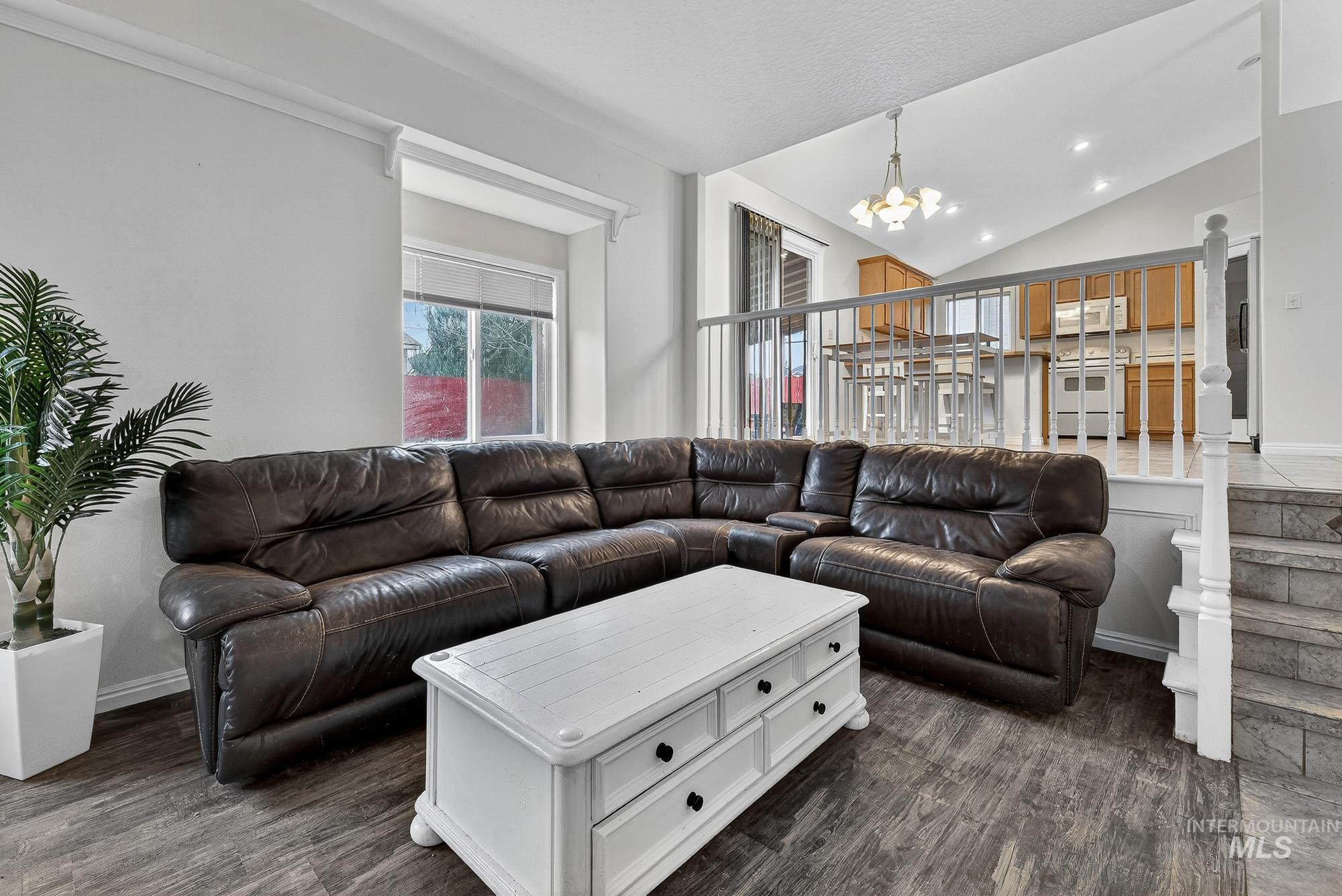 property viewer photo 21