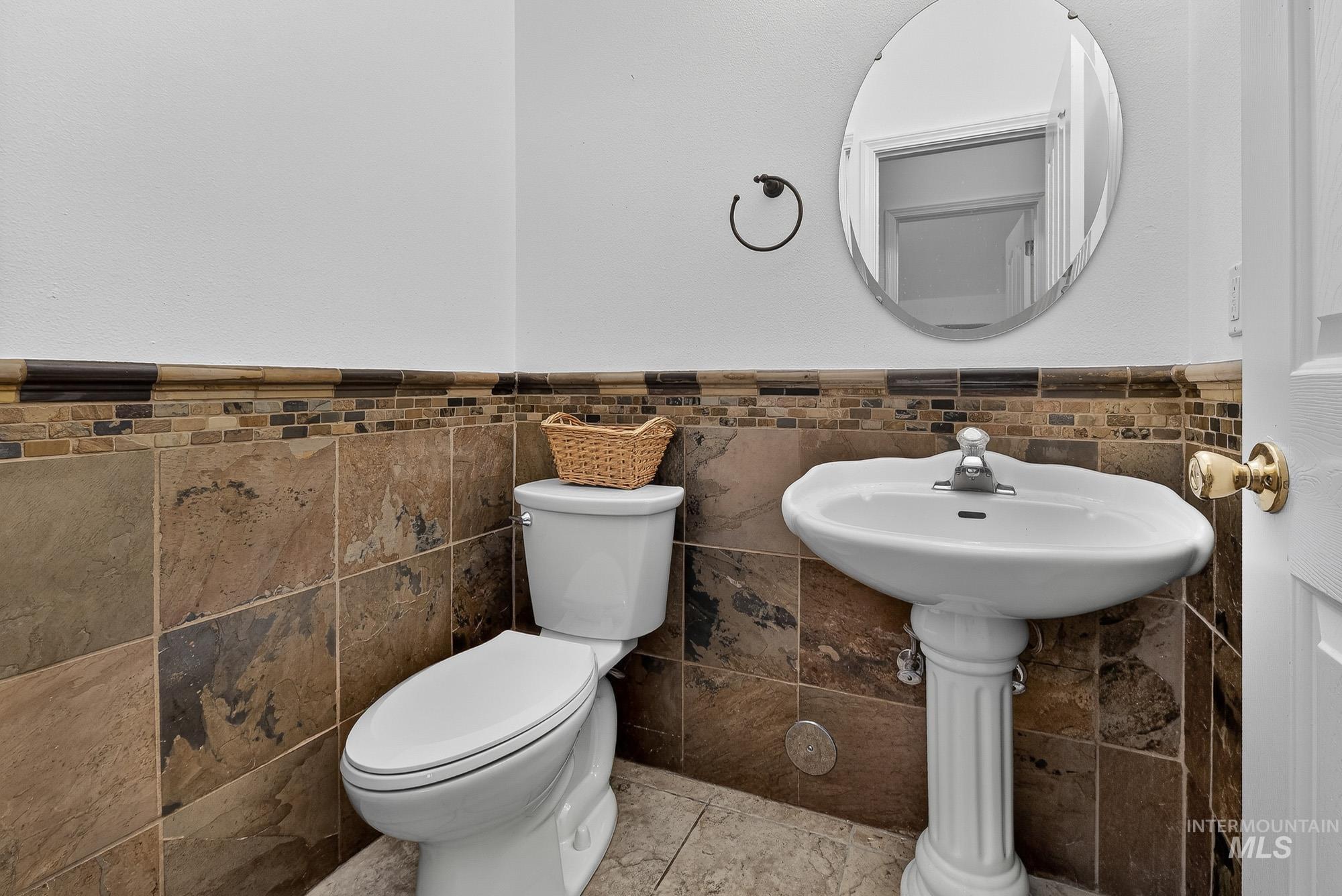 property viewer photo 23