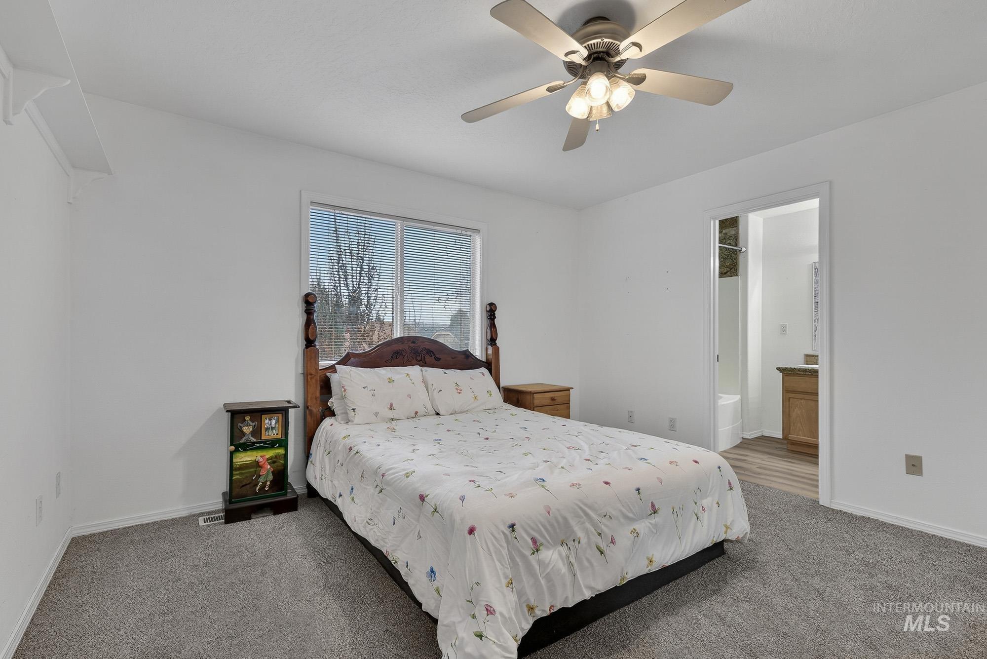 property viewer photo 27