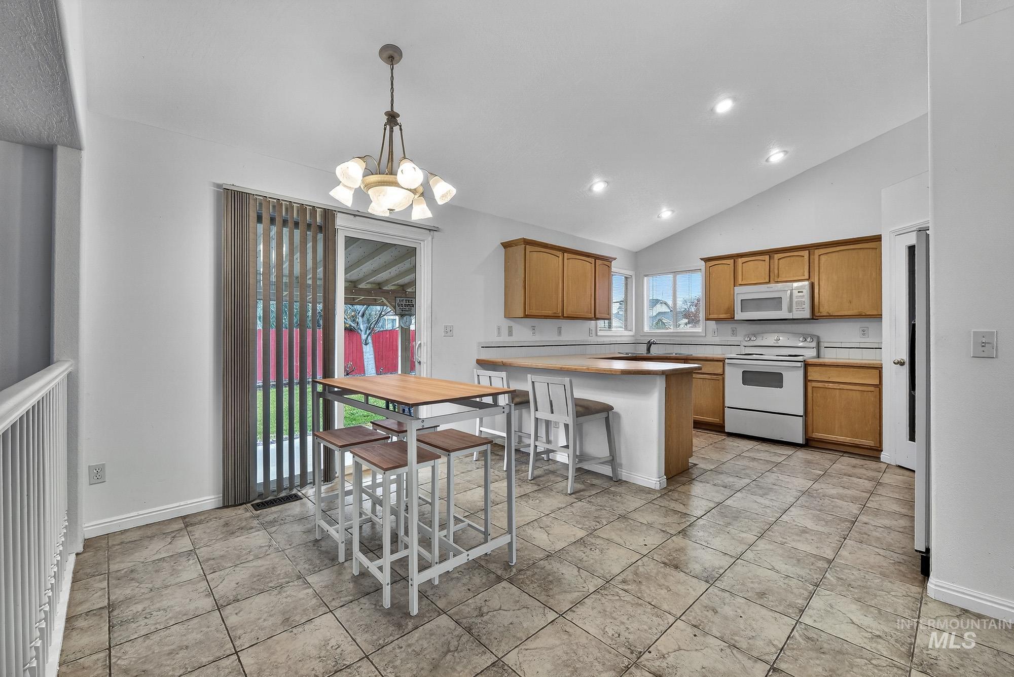 property viewer photo 9
