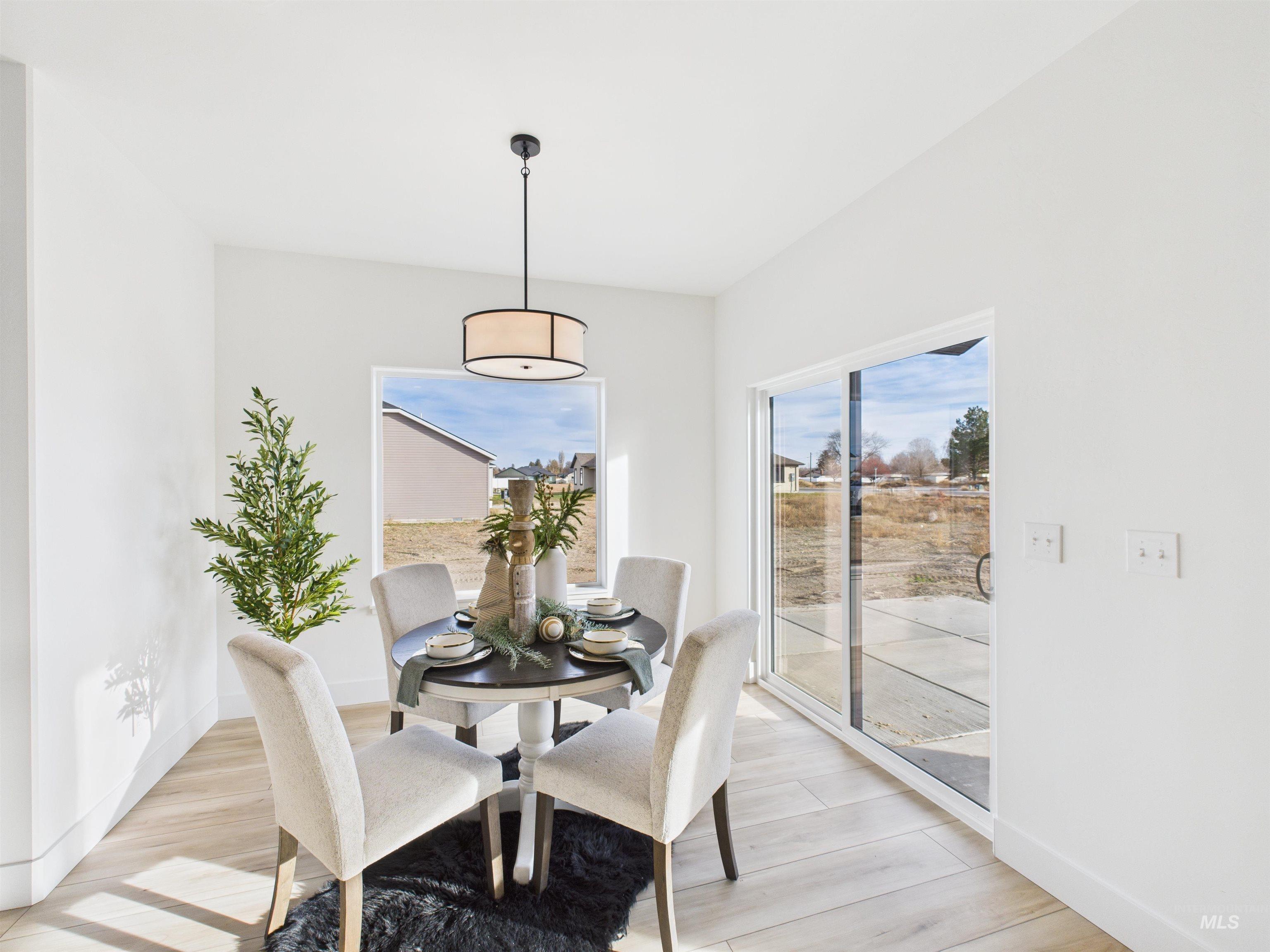 property viewer photo 12
