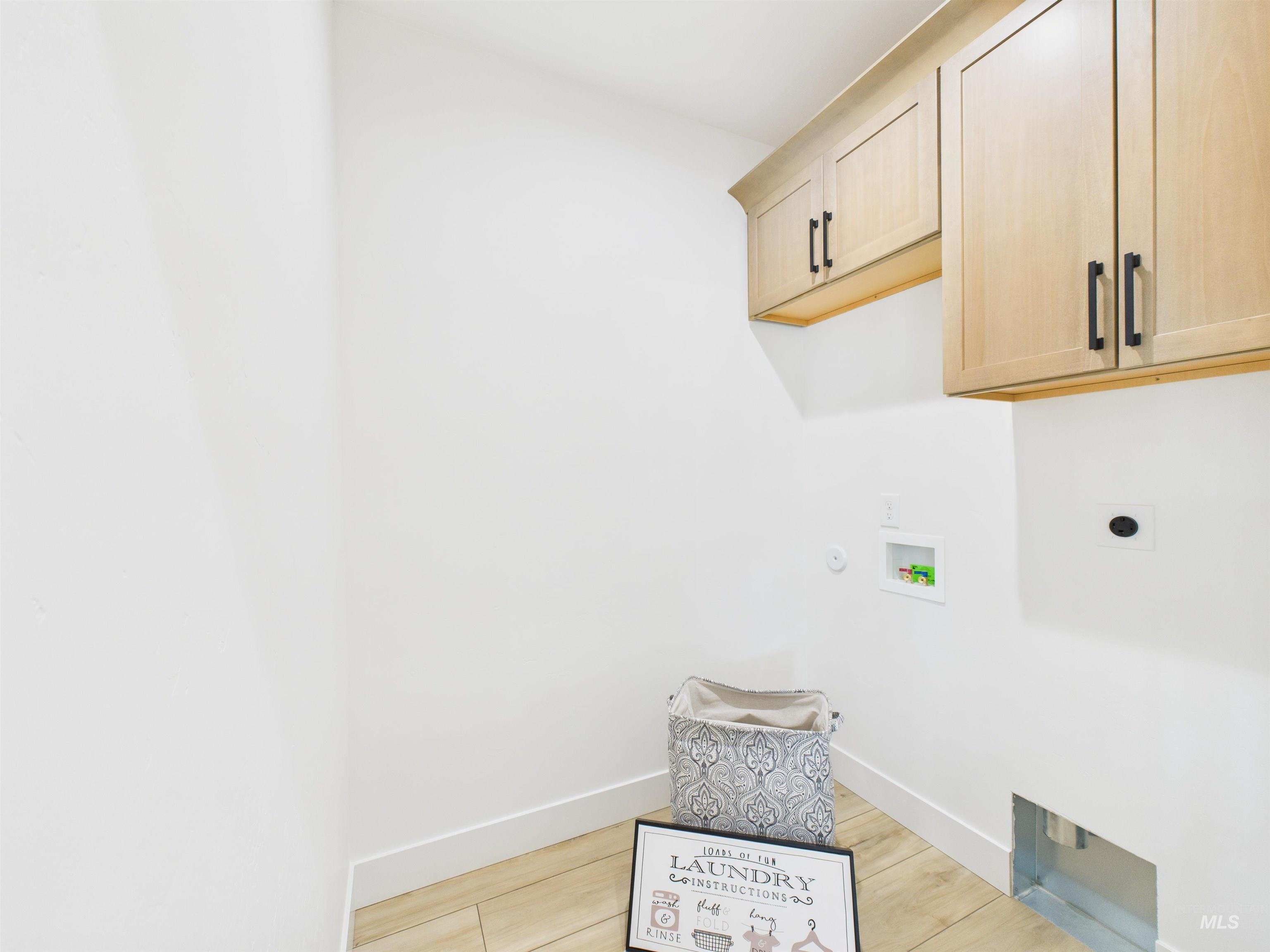 property viewer photo 22
