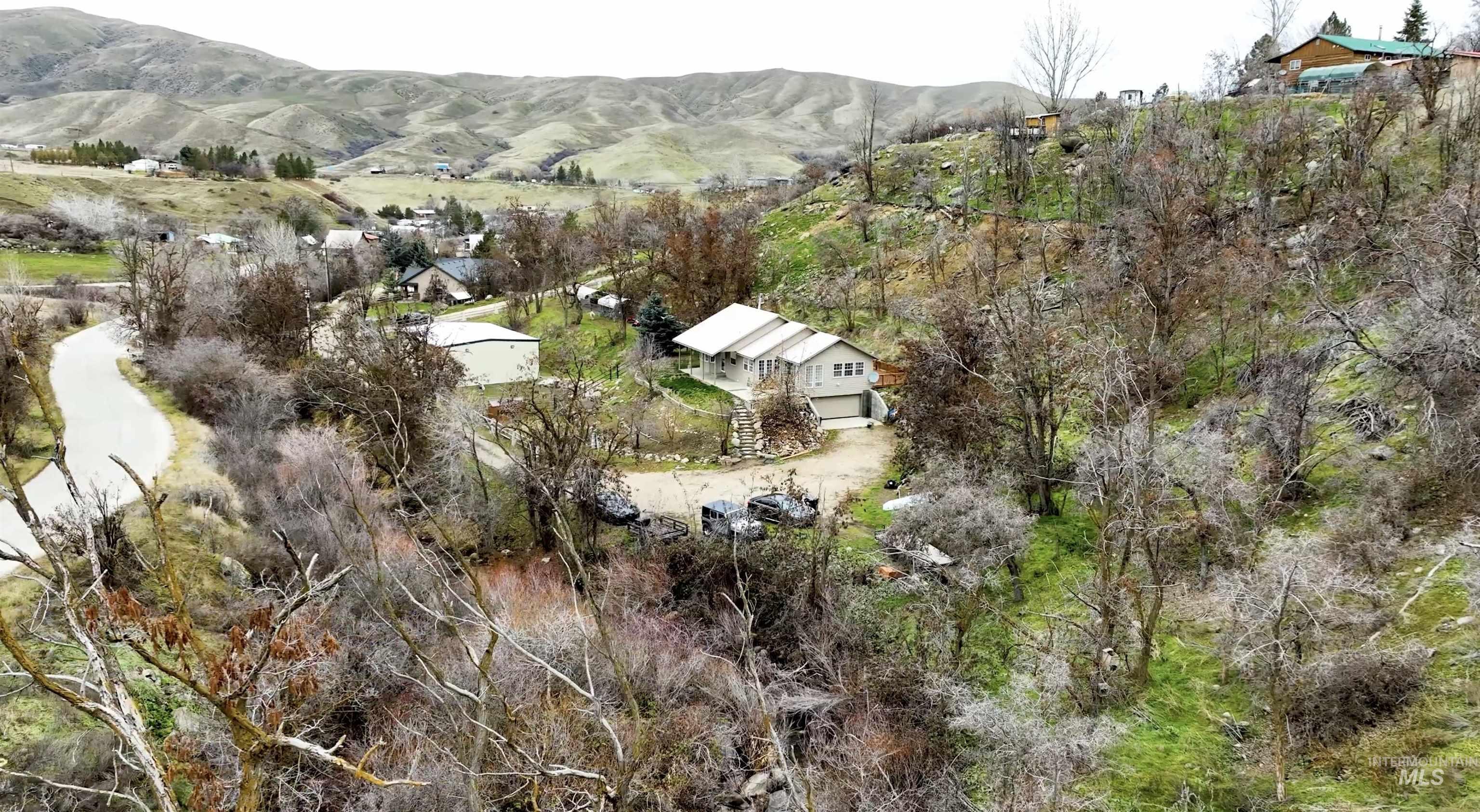 main property photo 3