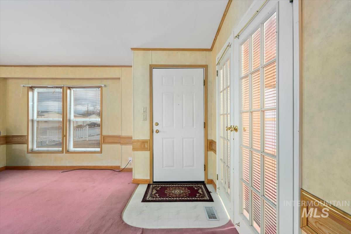property viewer photo 12