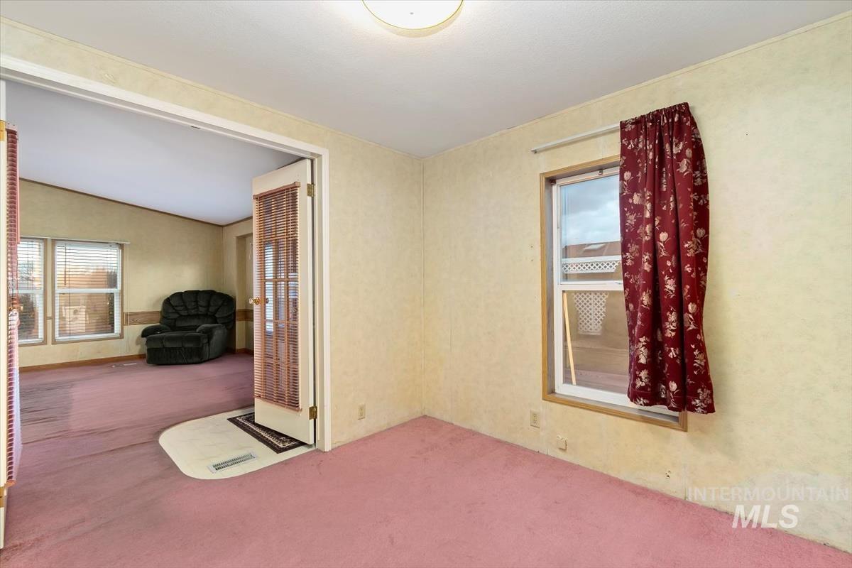 property viewer photo 15