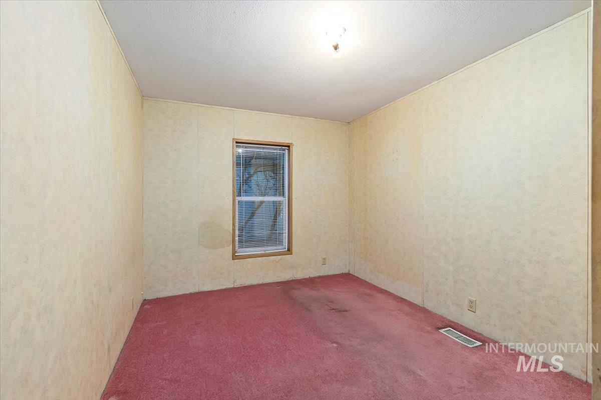 property viewer photo 3
