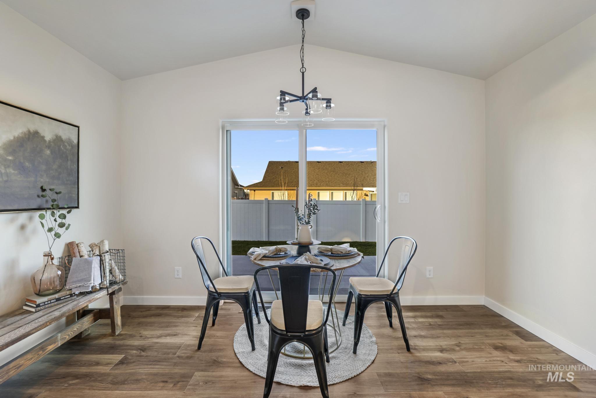 property viewer photo 20