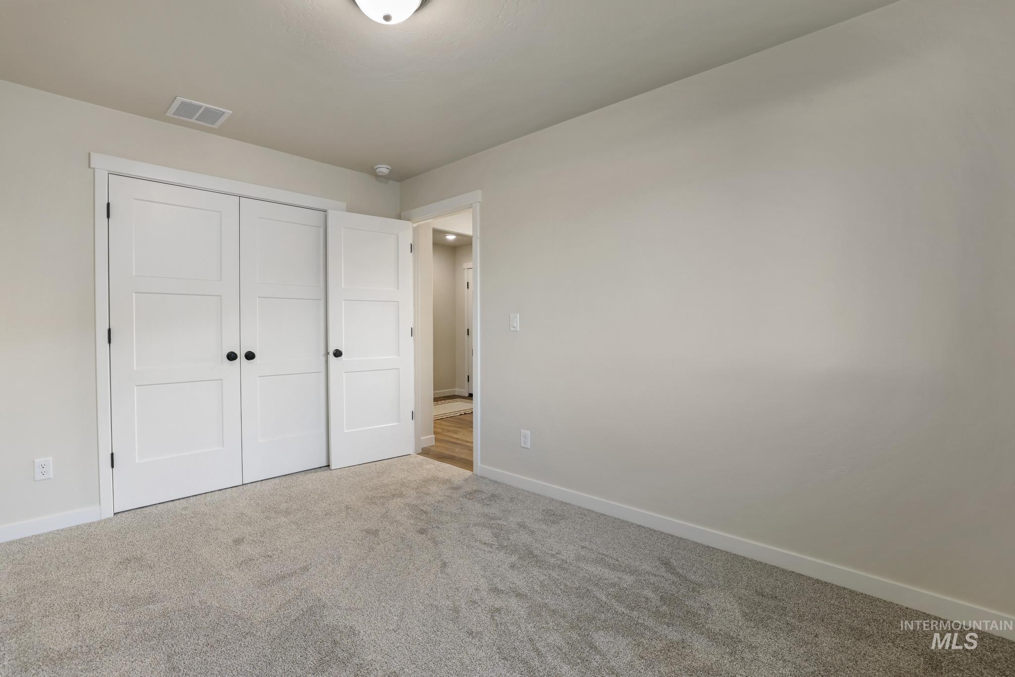 property viewer photo 29