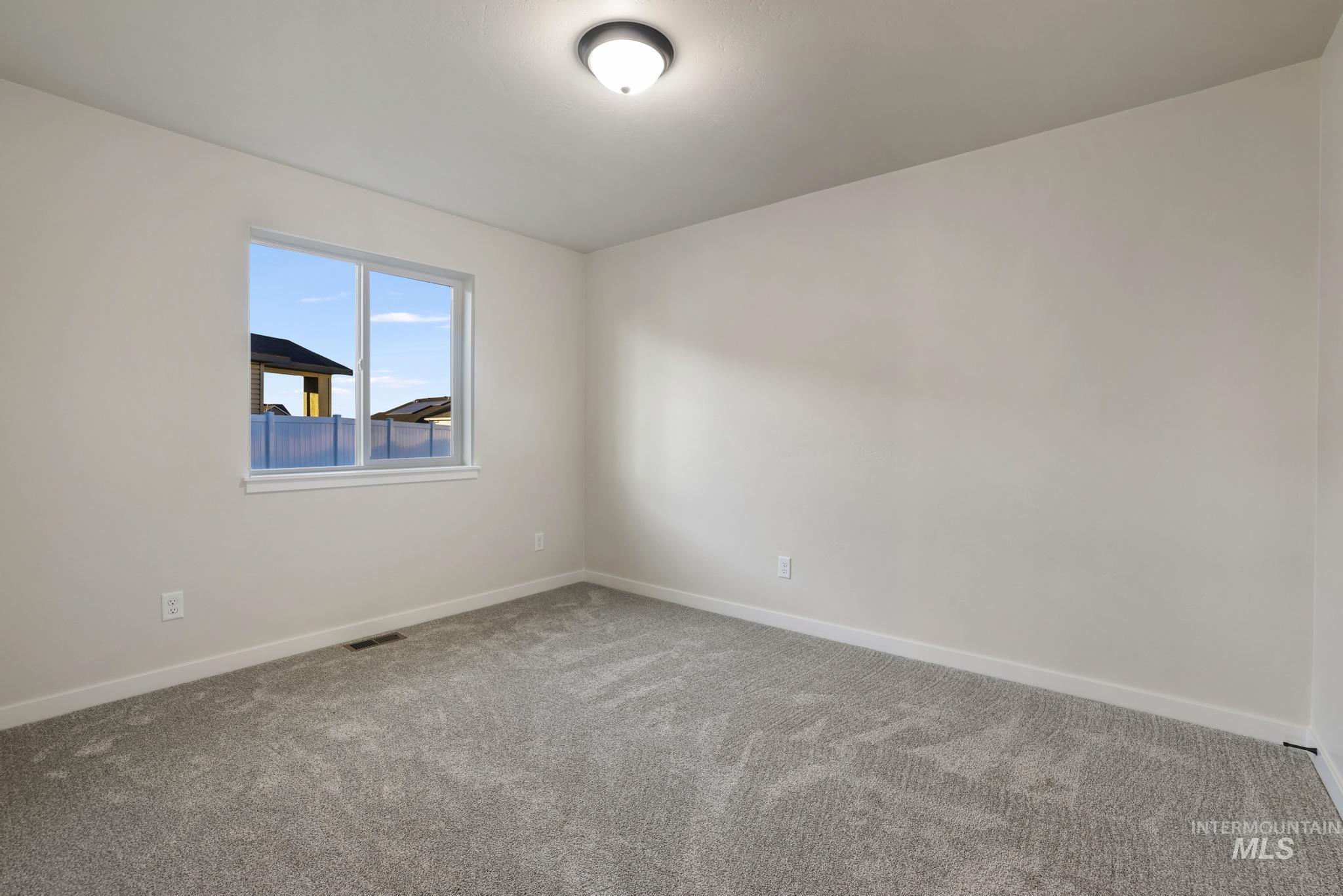 property viewer photo 30