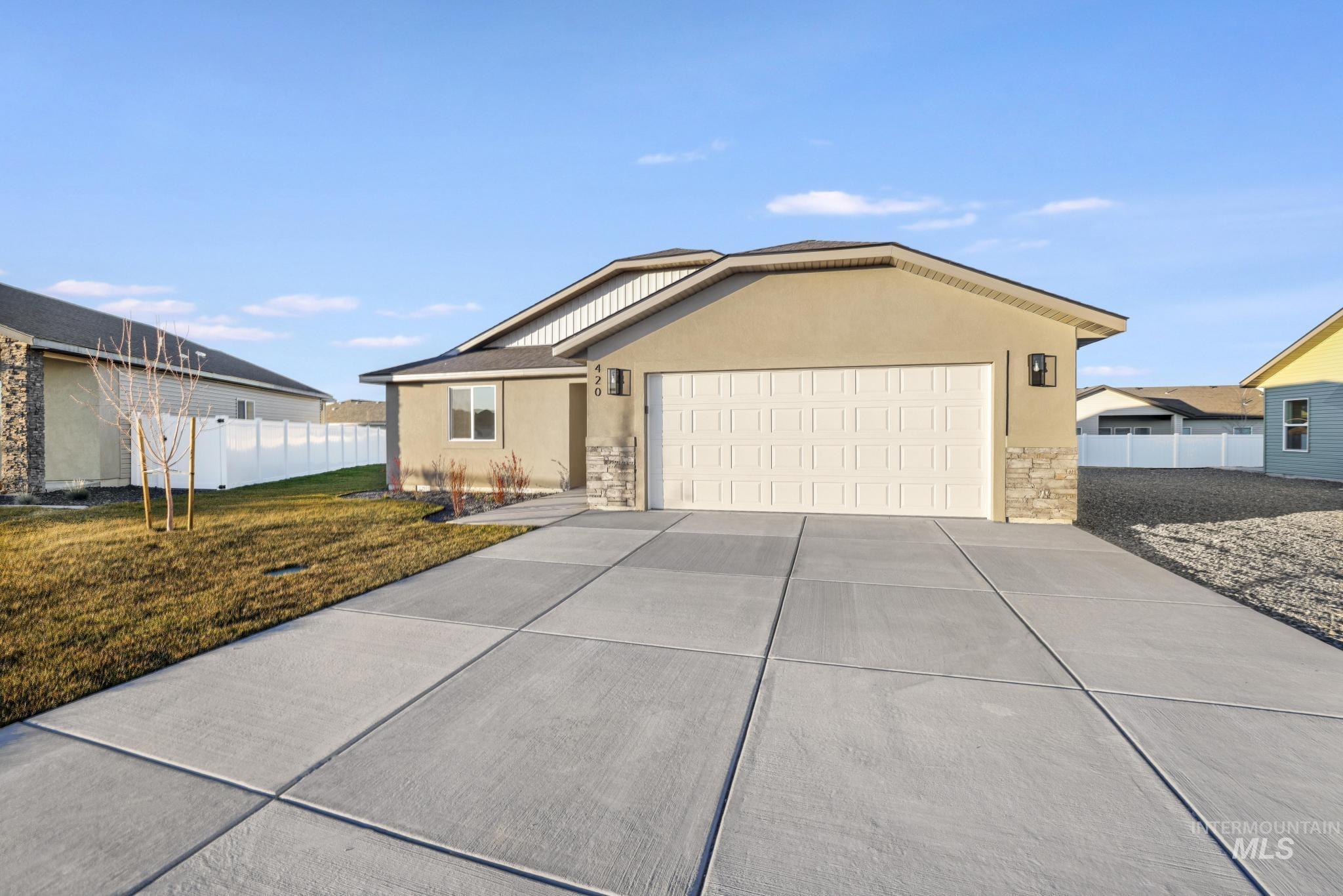 property viewer photo 36