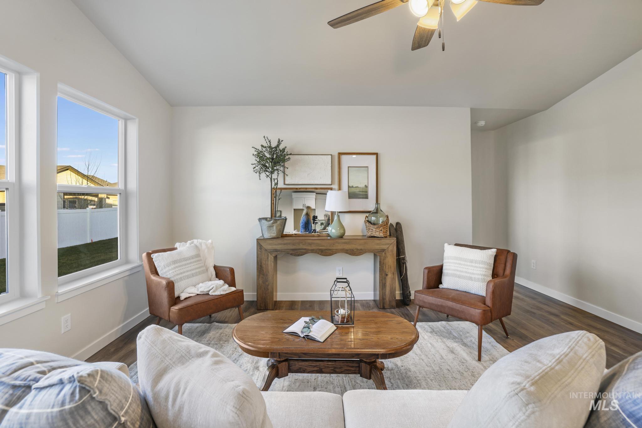 property viewer photo 7