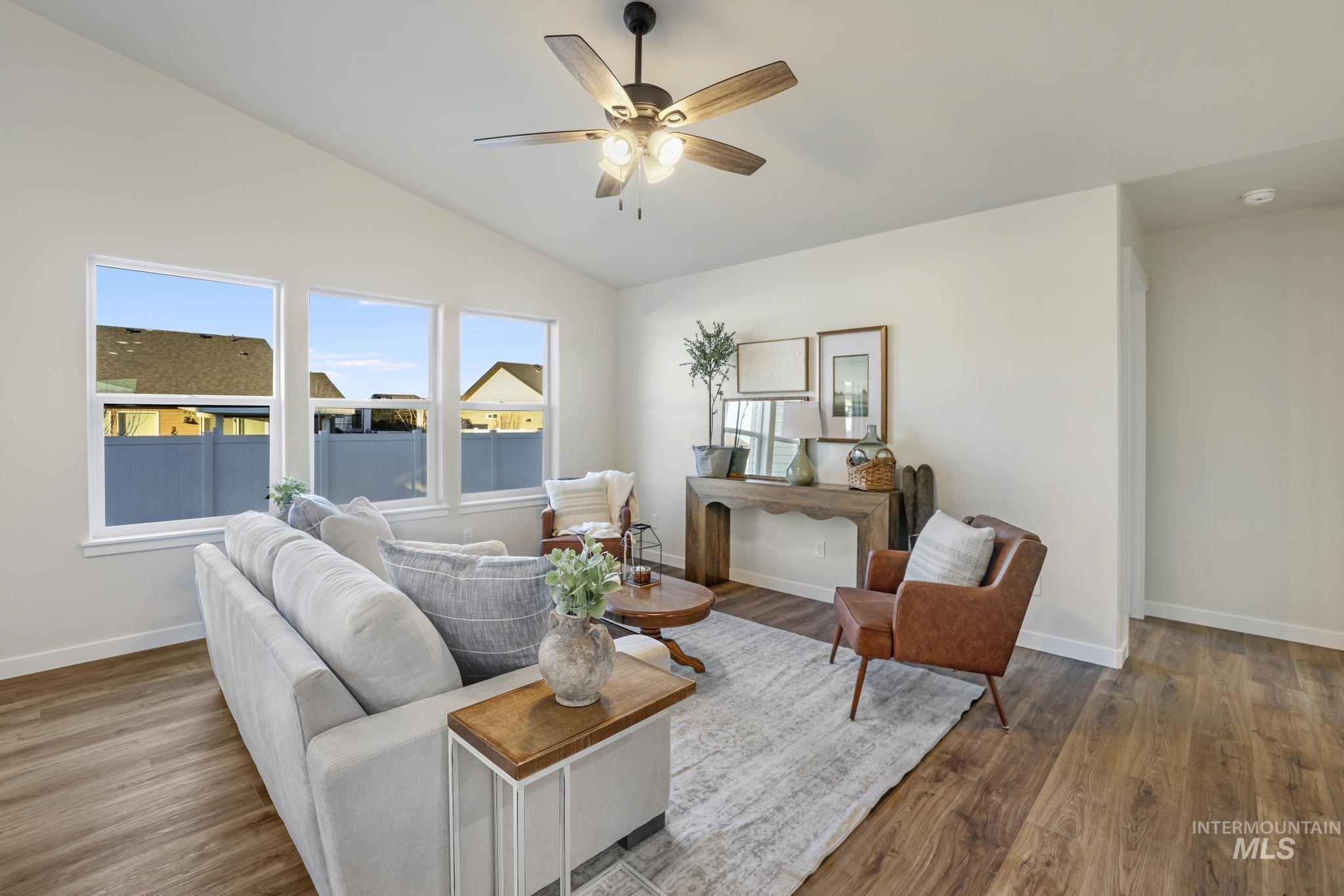 property viewer photo 8