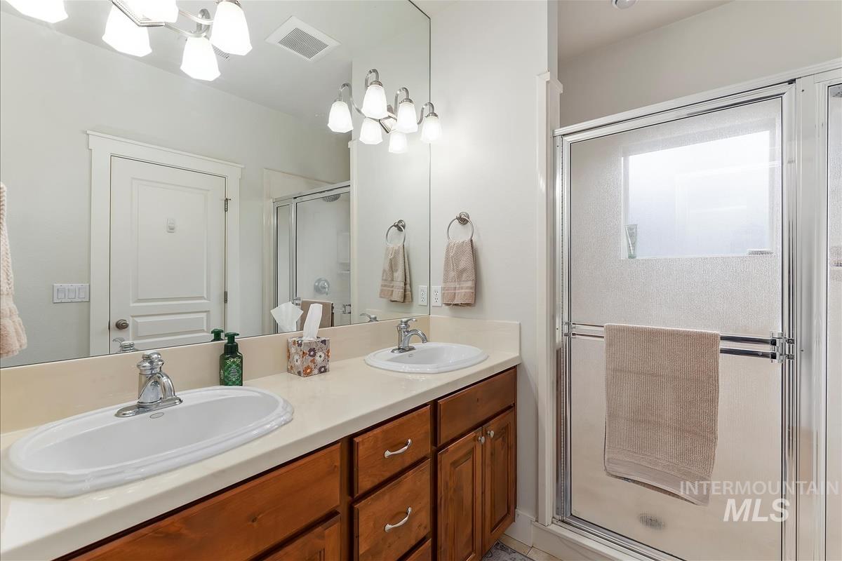 property viewer photo 17