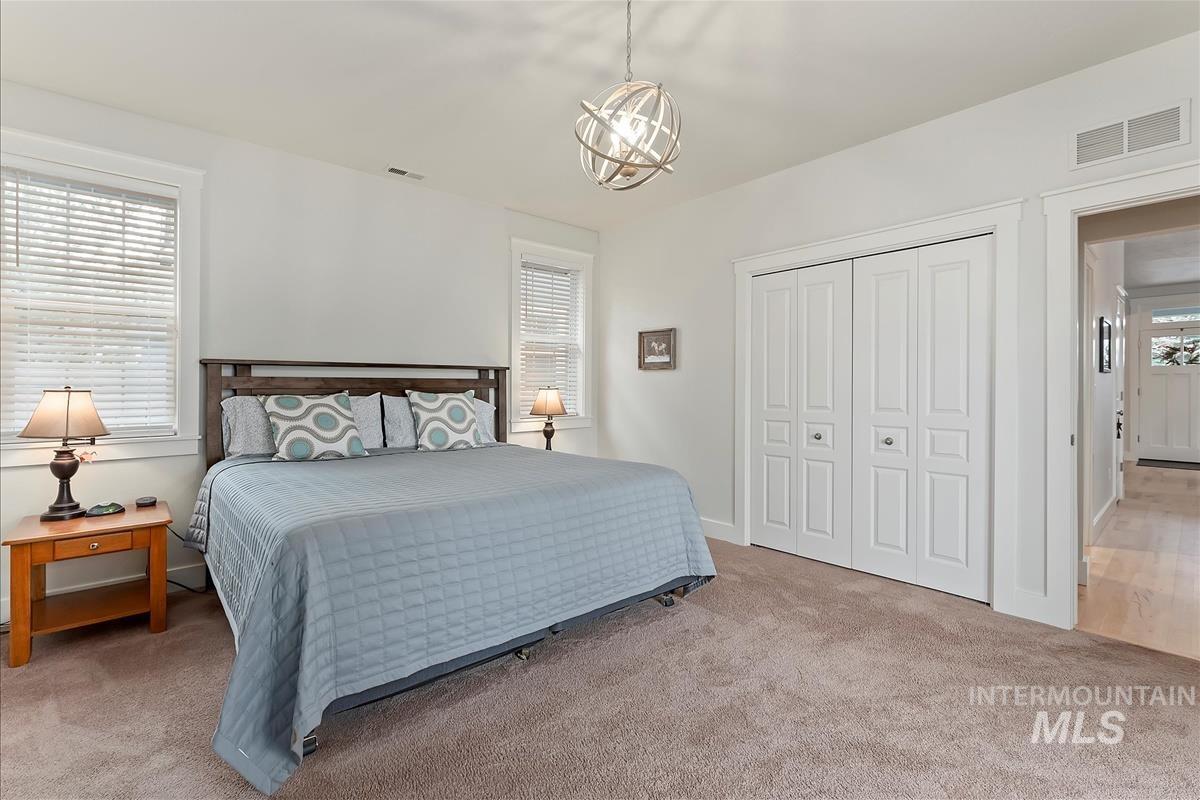 property viewer photo 19