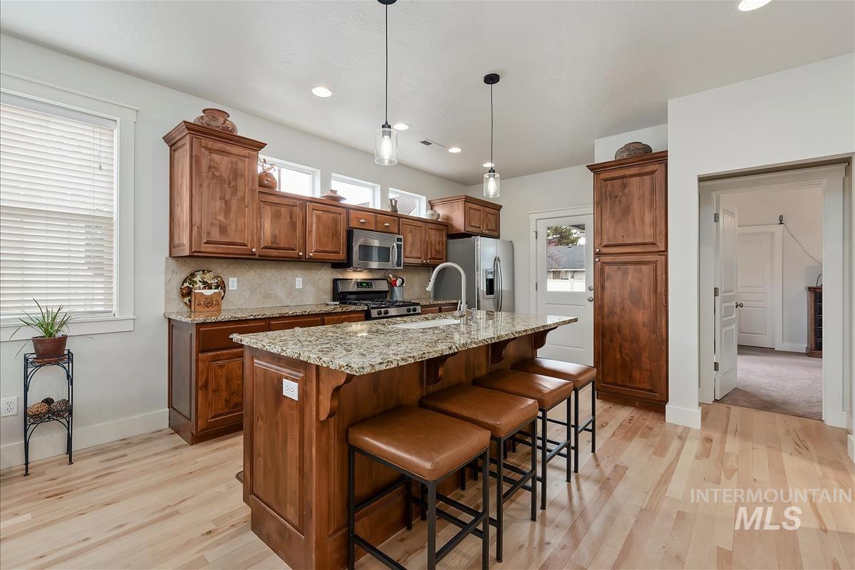 property viewer photo 9