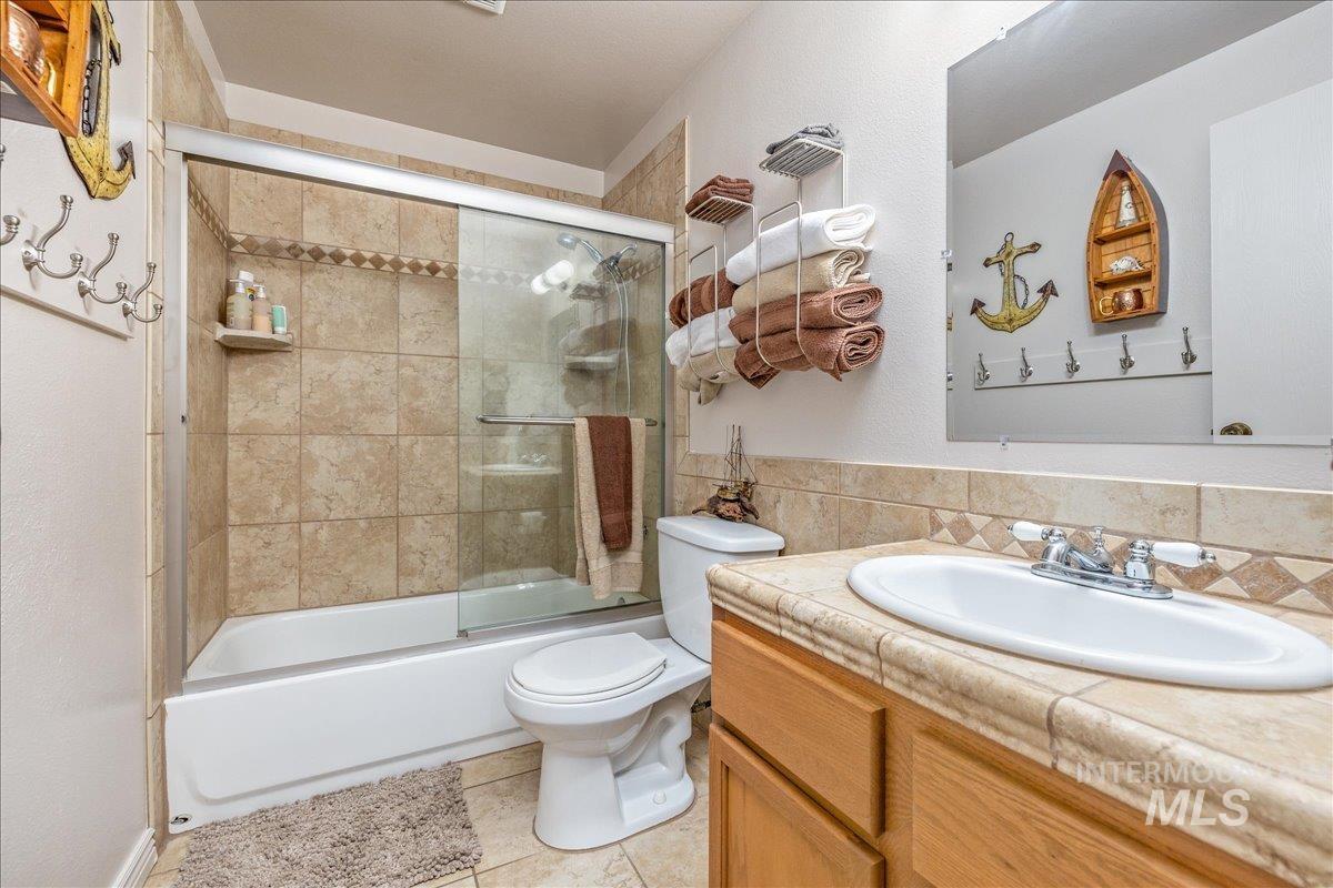property viewer photo 13