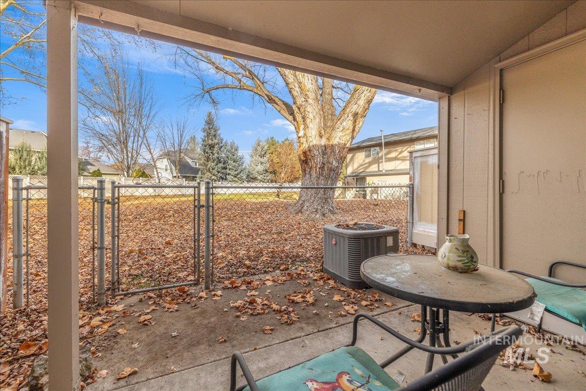 property viewer photo 15