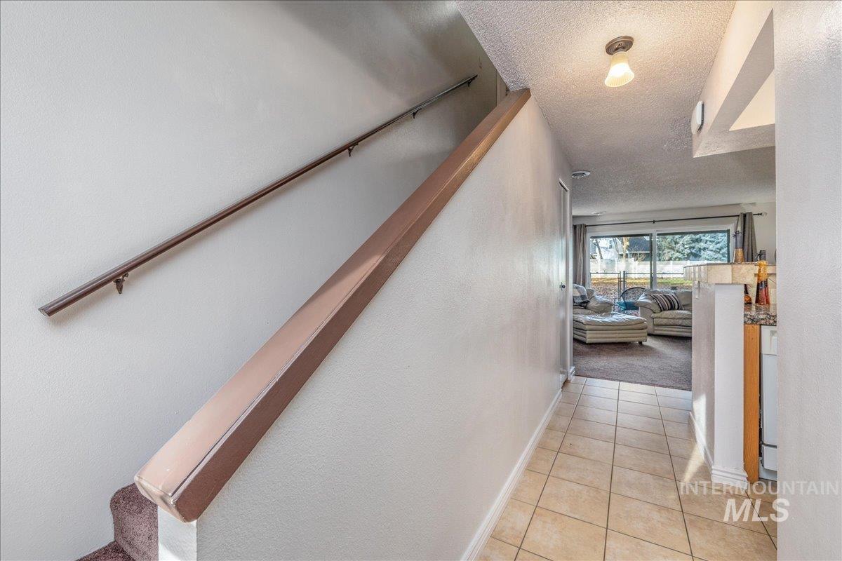 property viewer photo 3
