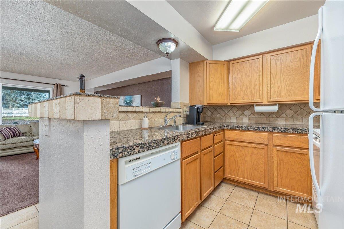 property viewer photo 4