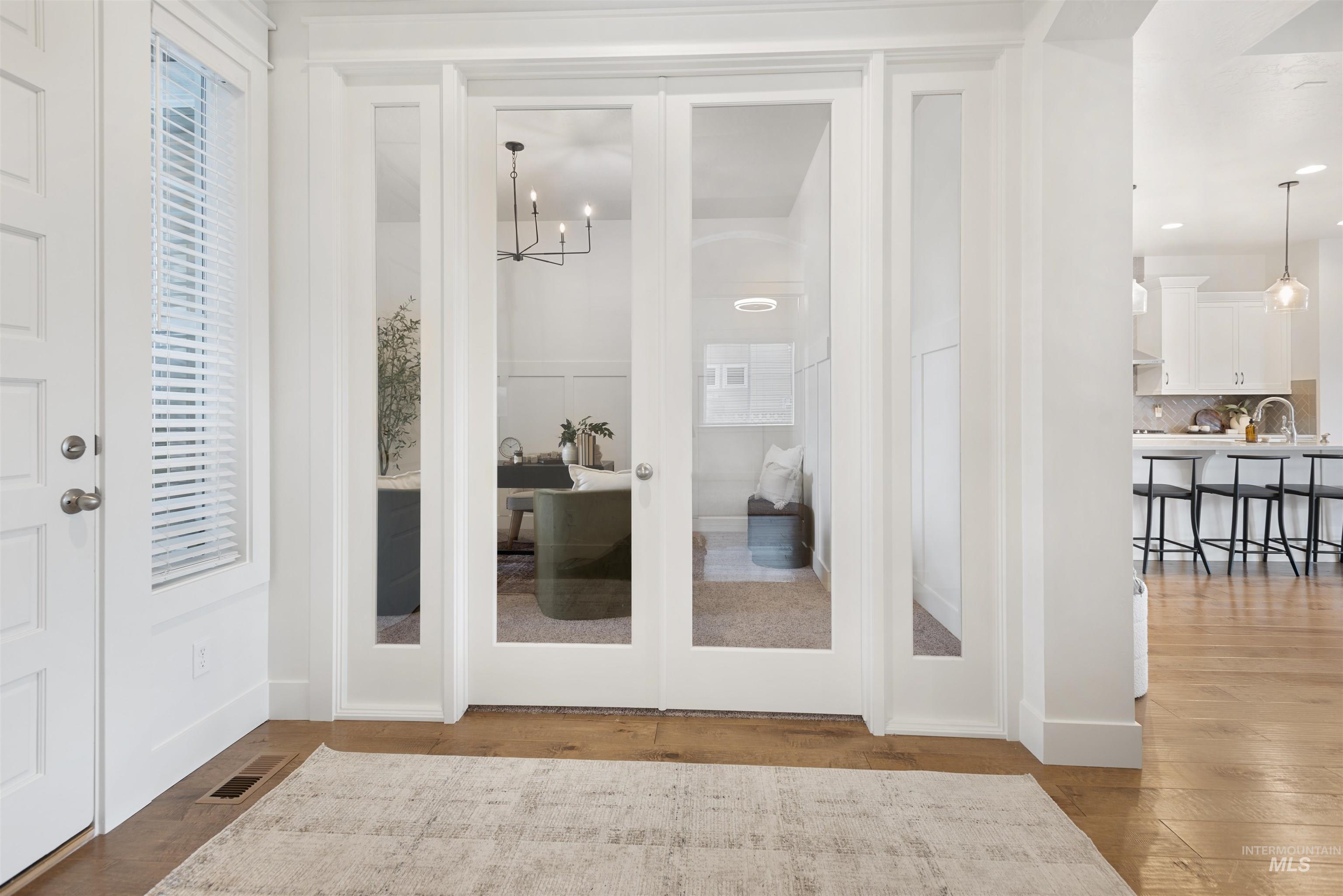 property viewer photo 11