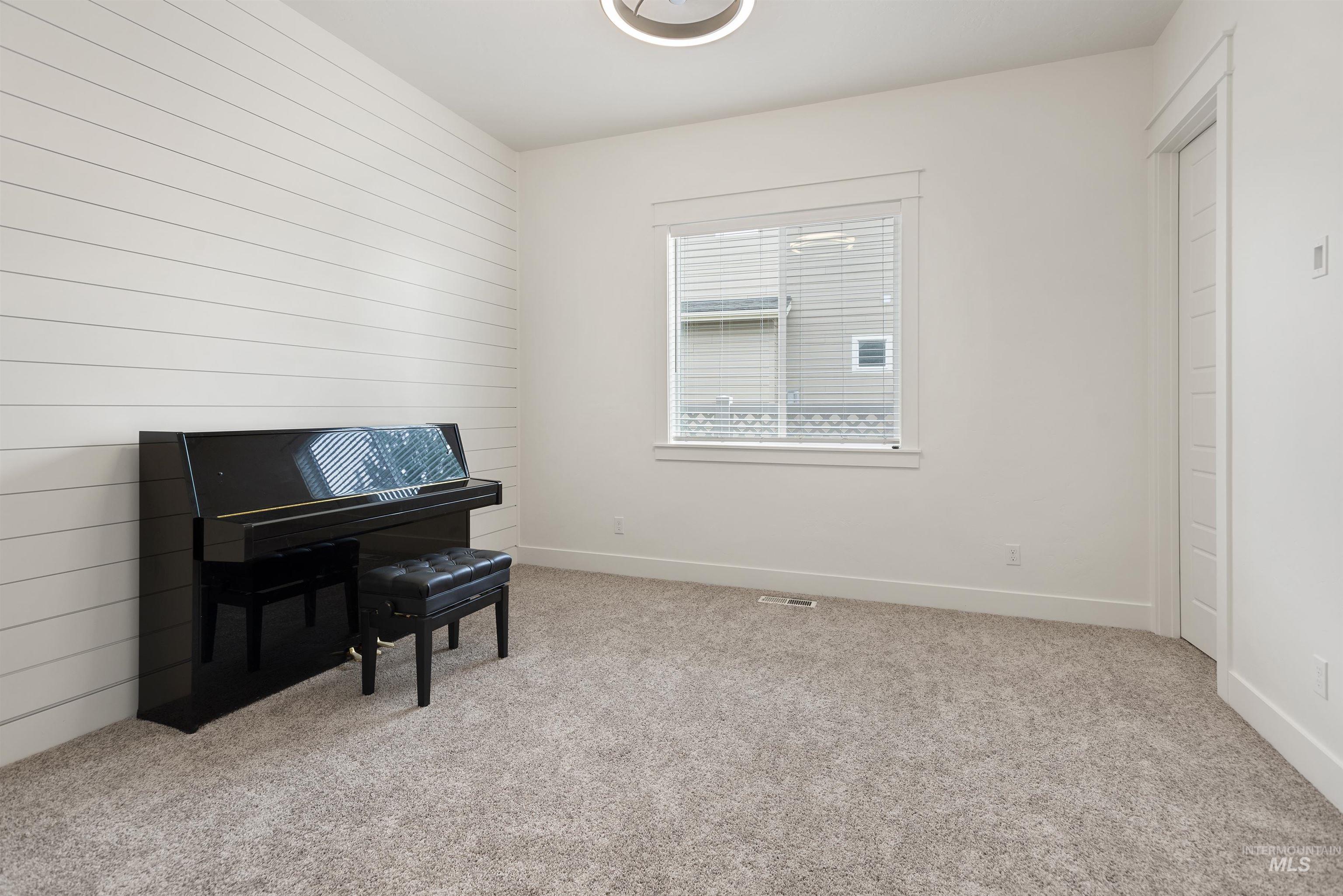 property viewer photo 30