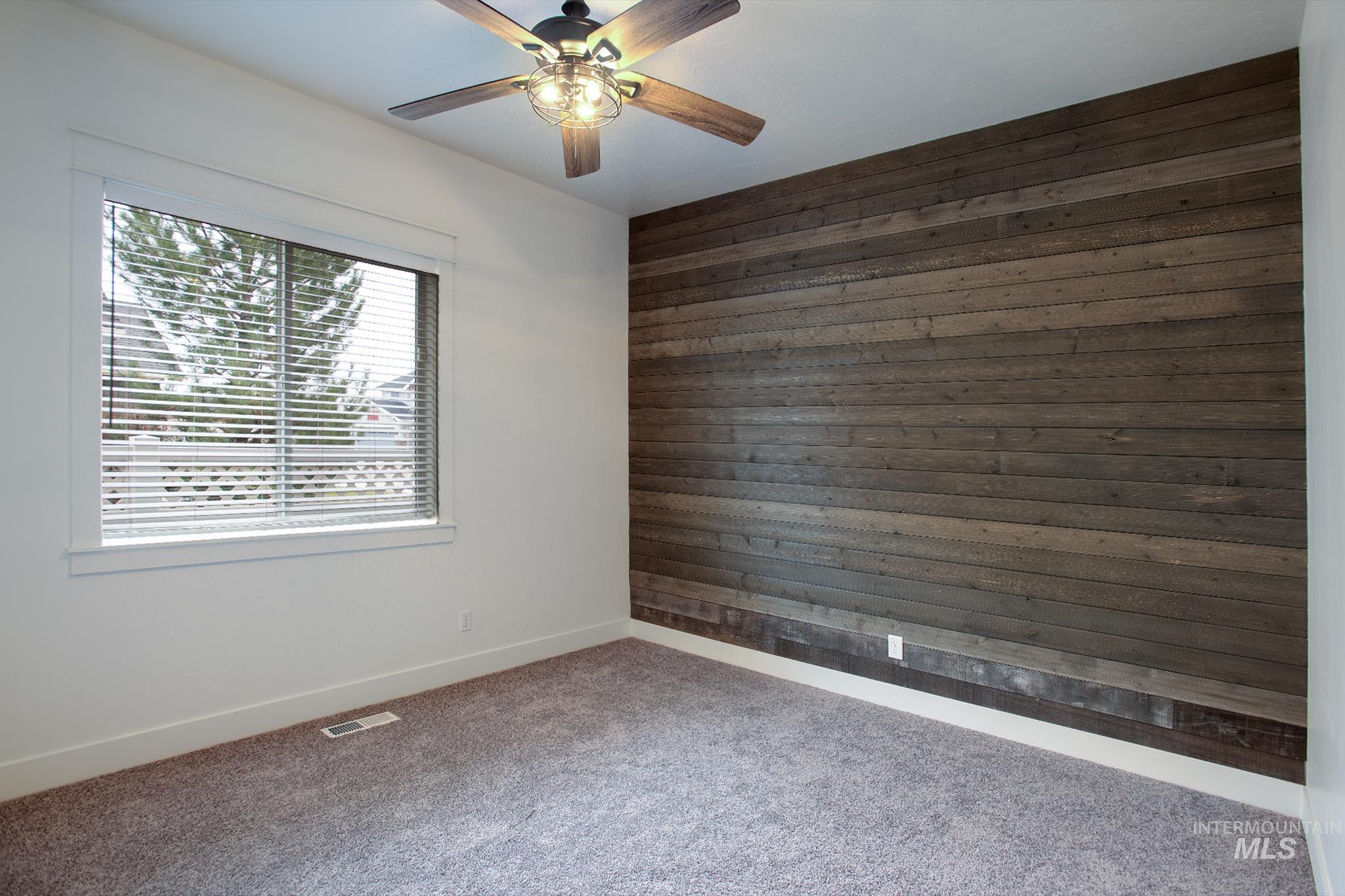 property viewer photo 36
