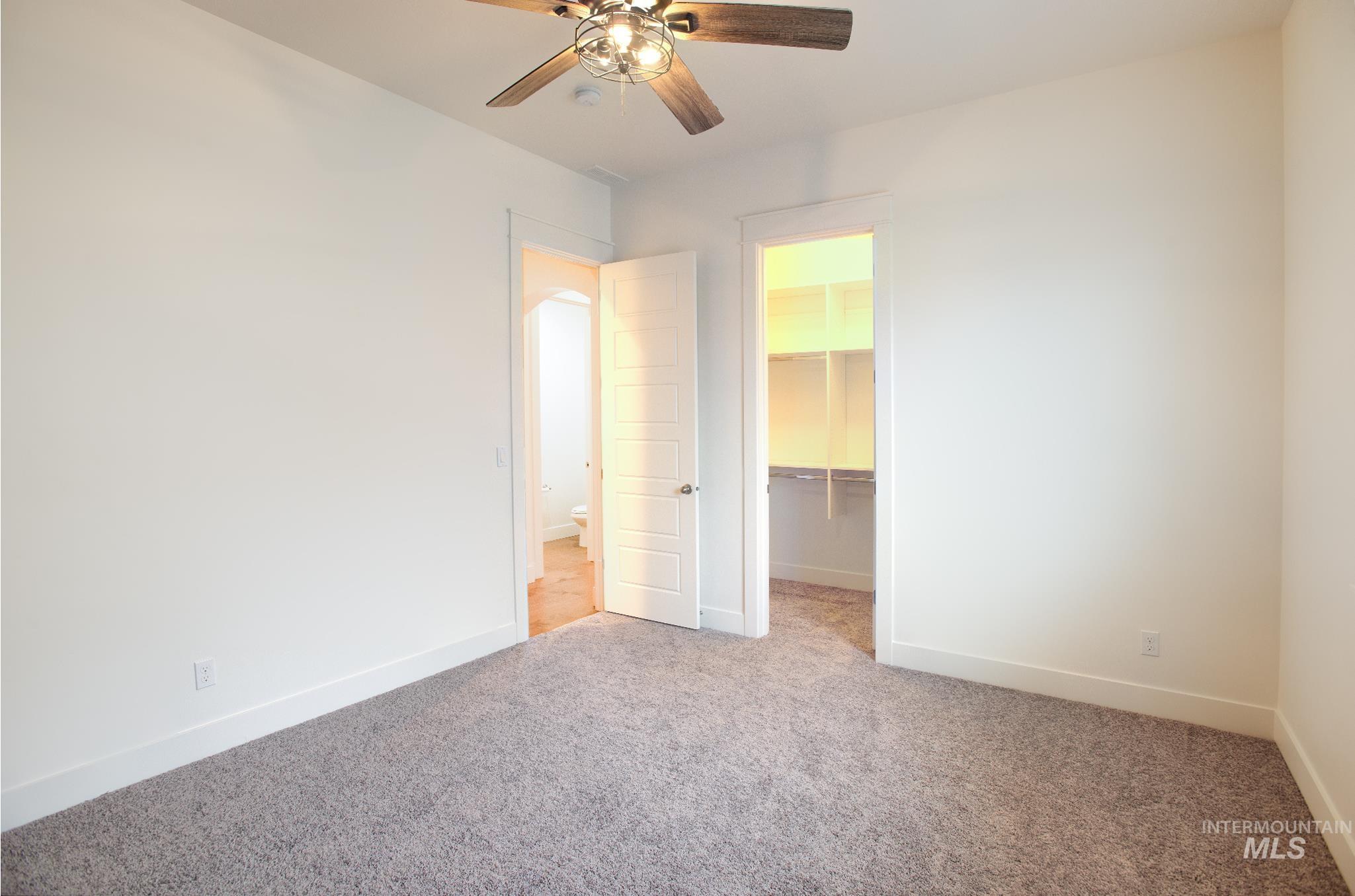 property viewer photo 37