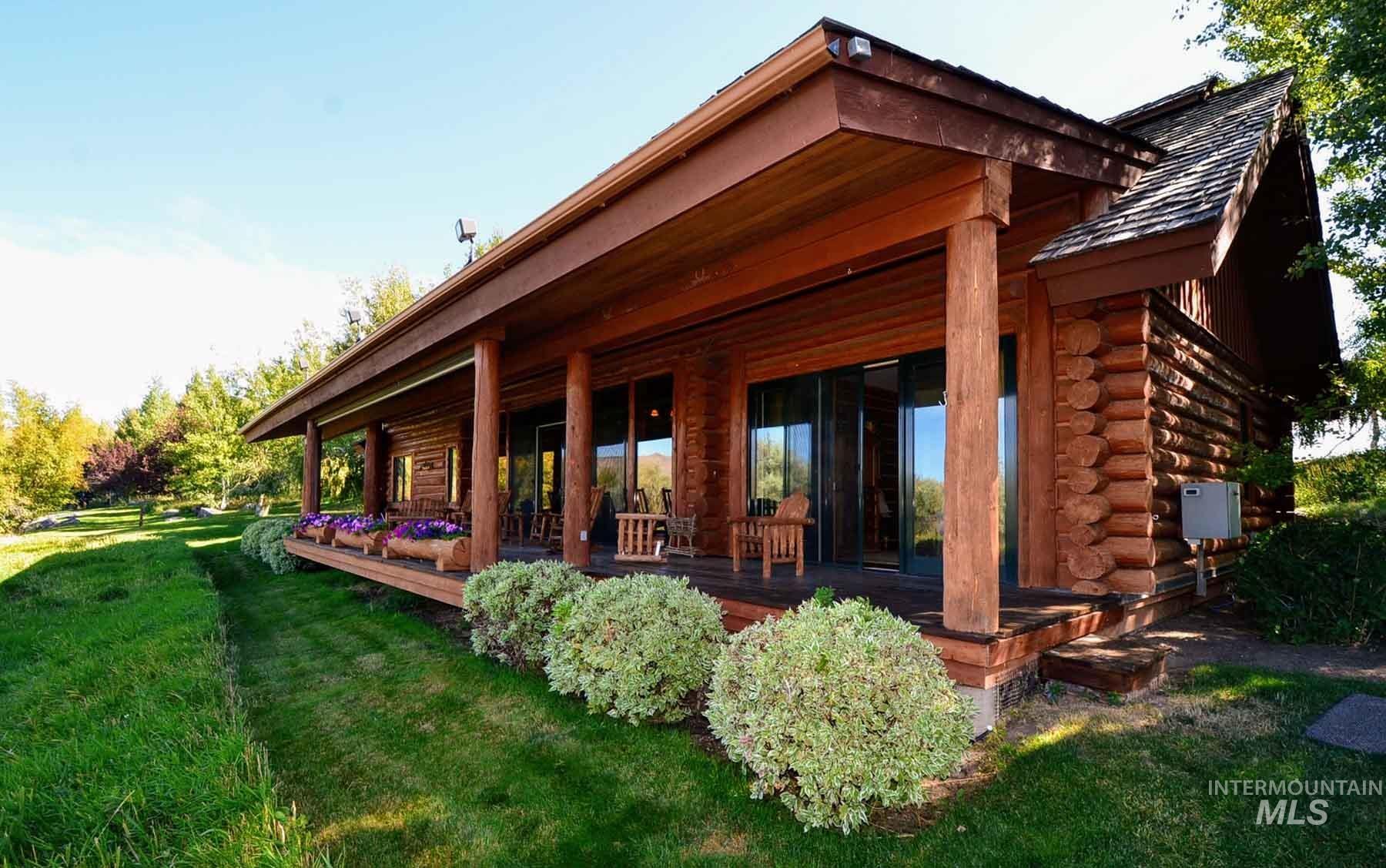 main property photo 19