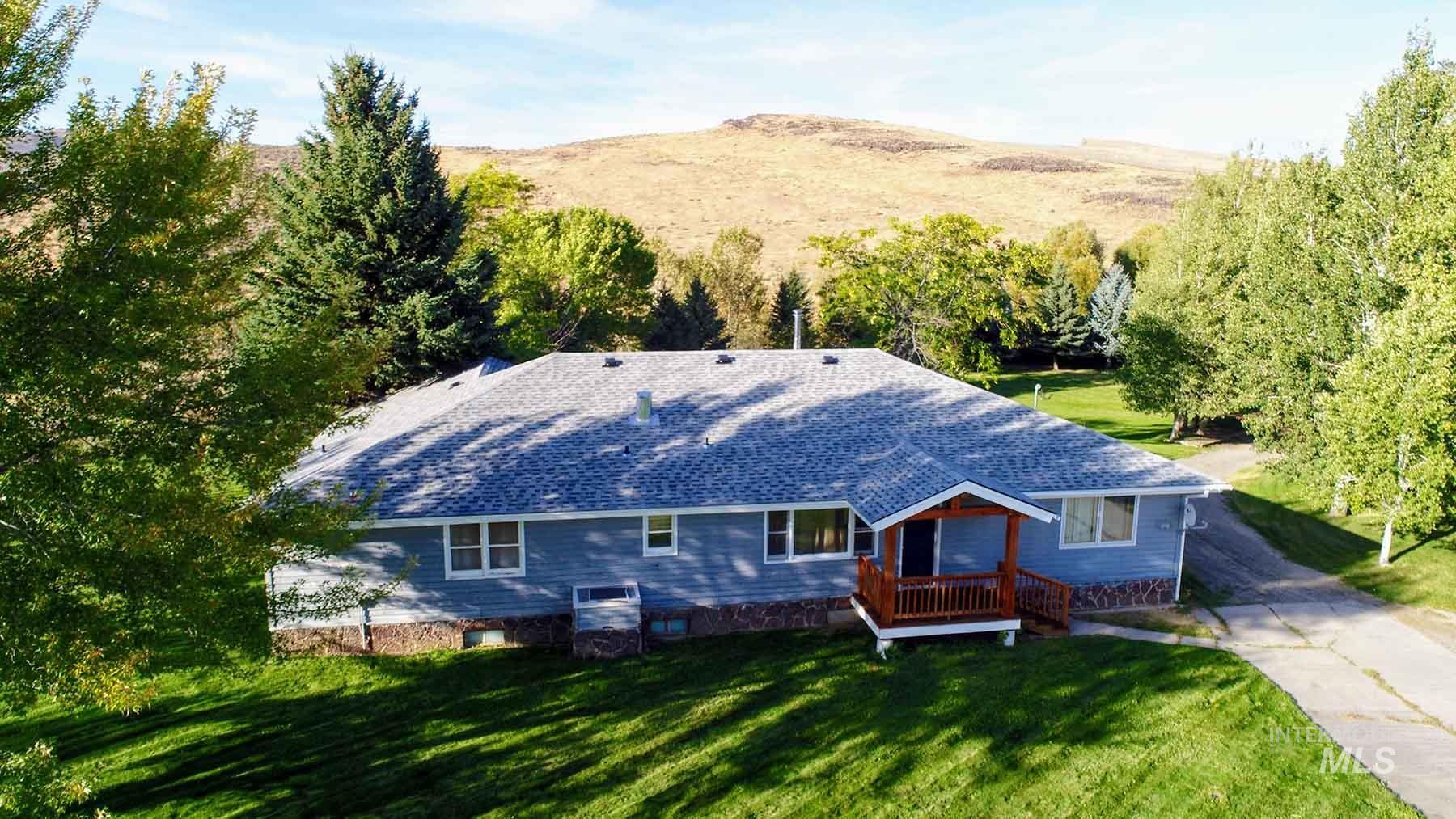 main property photo 44