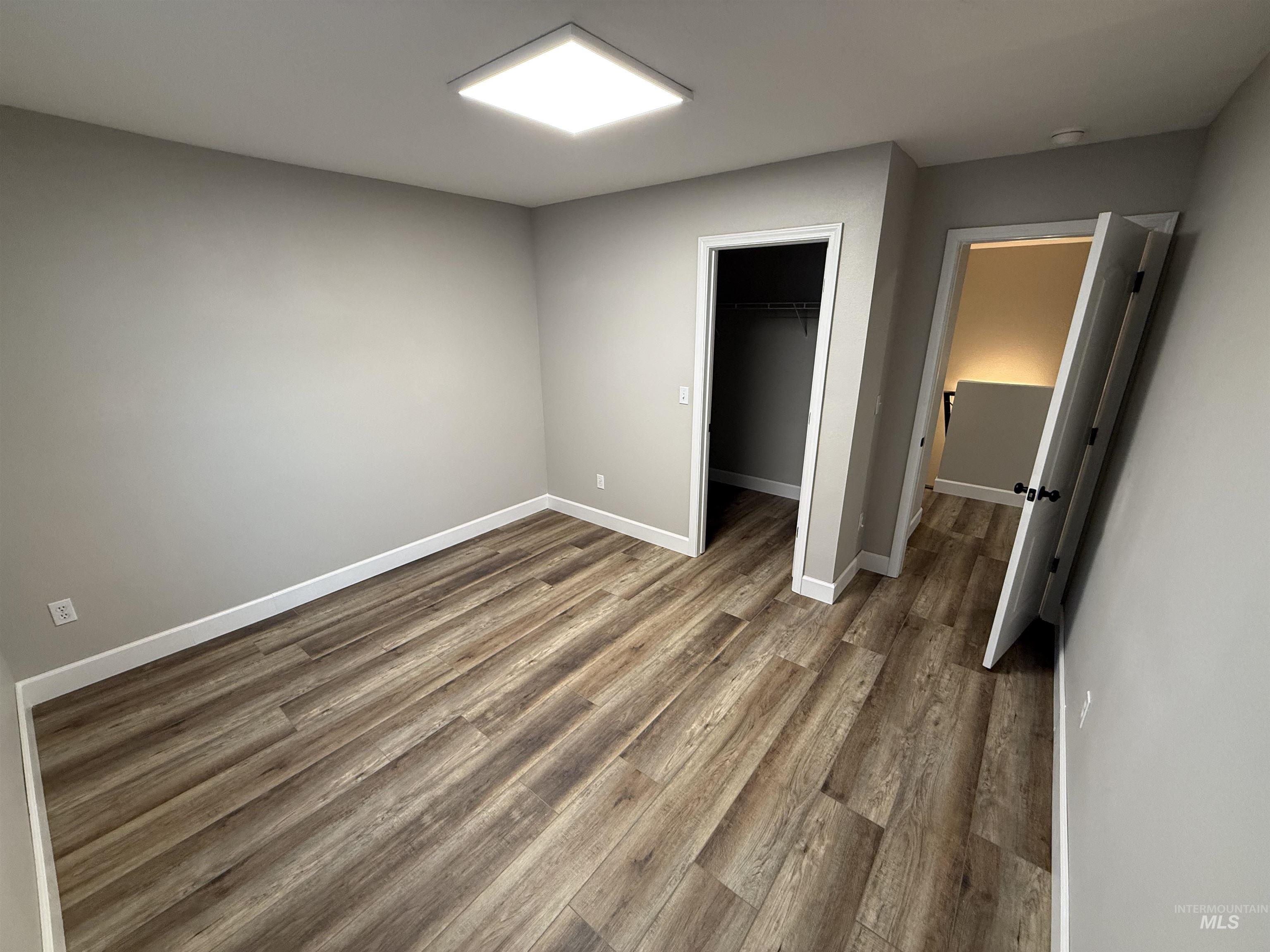 property viewer photo 14