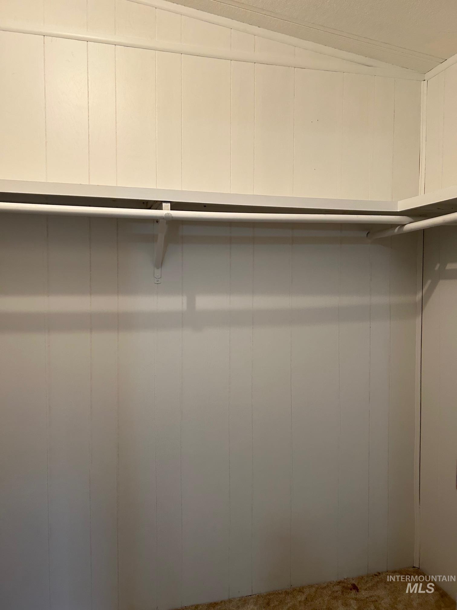 property viewer photo 12