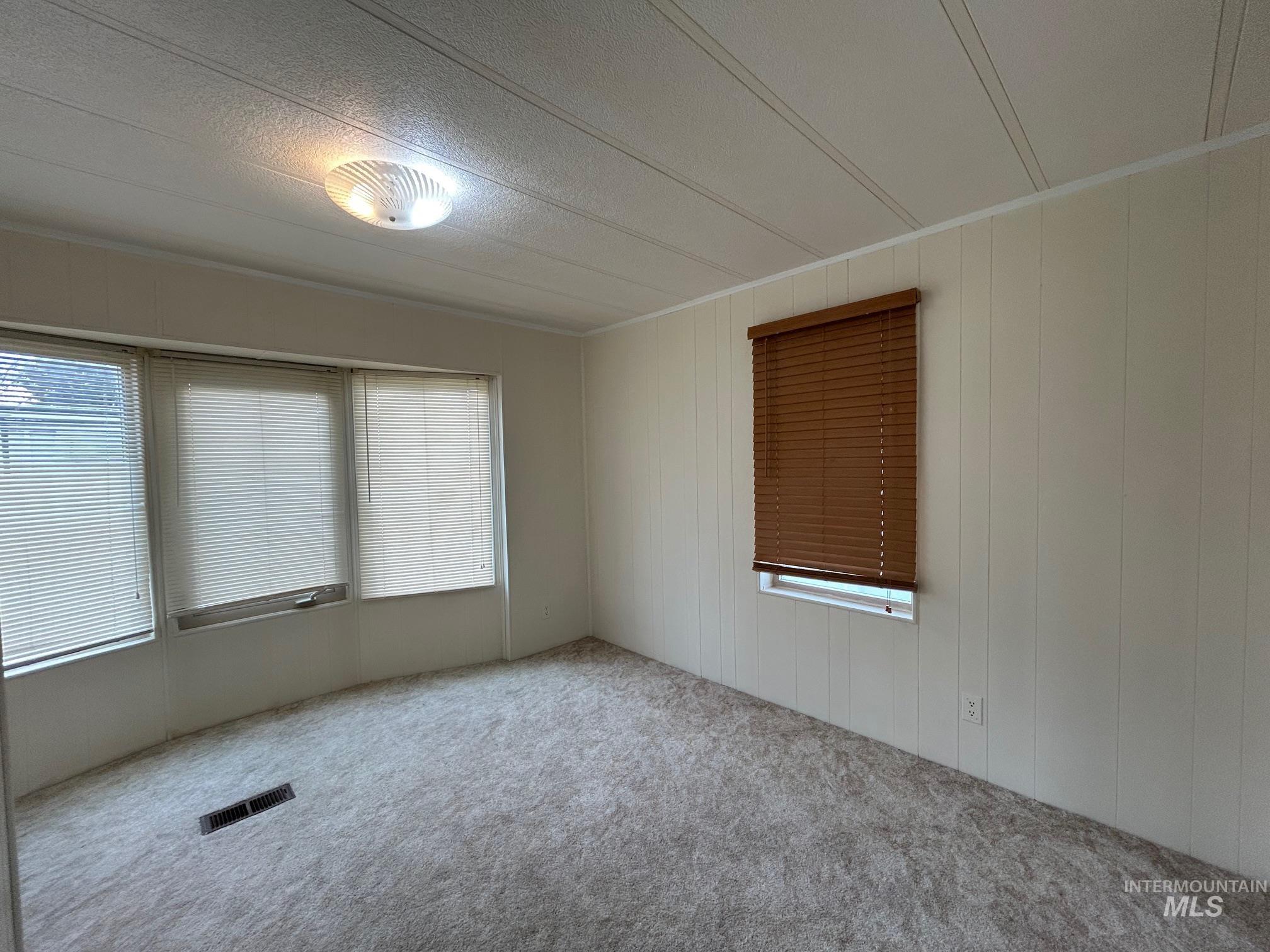 property viewer photo 17
