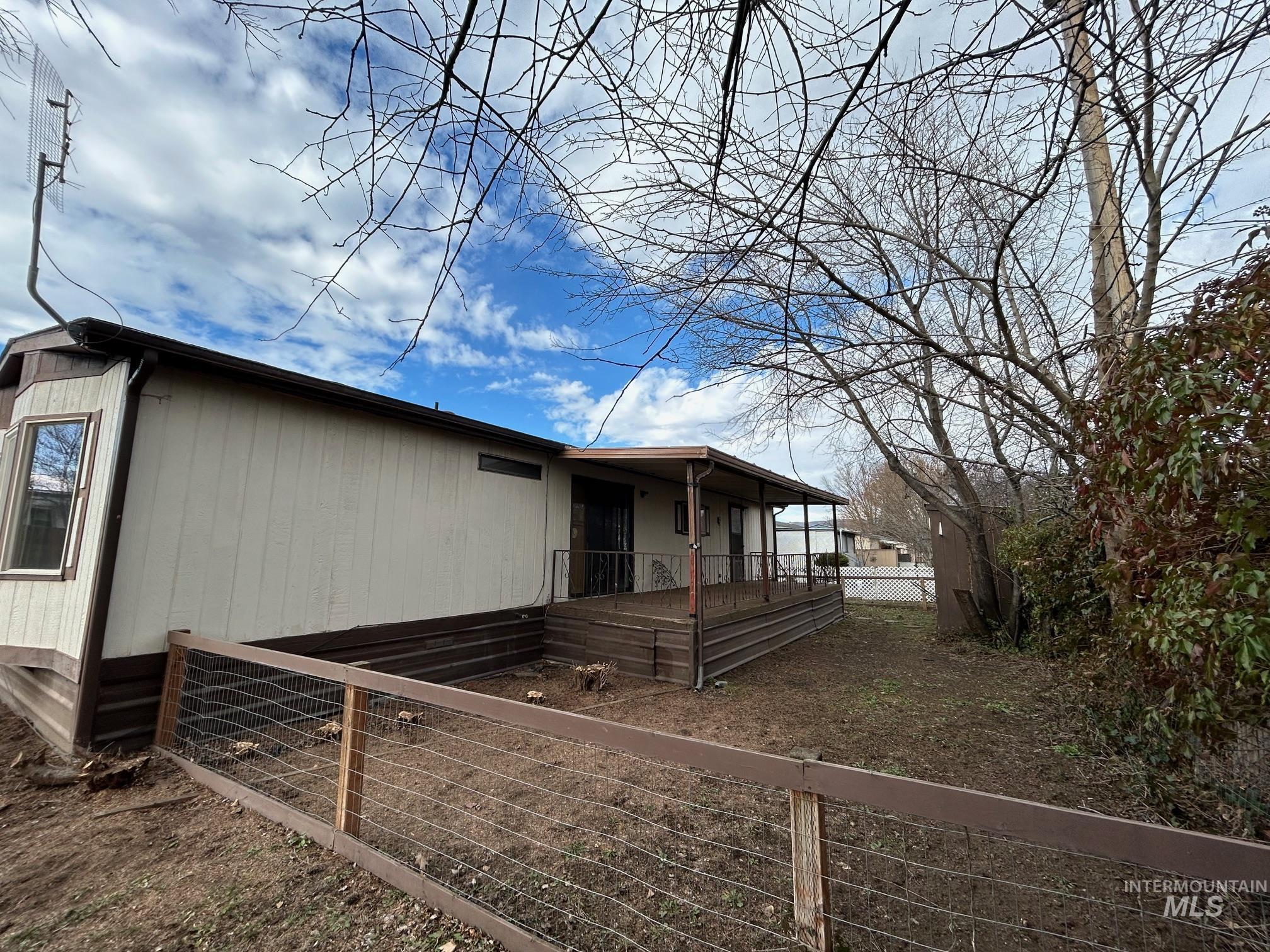property viewer photo 21