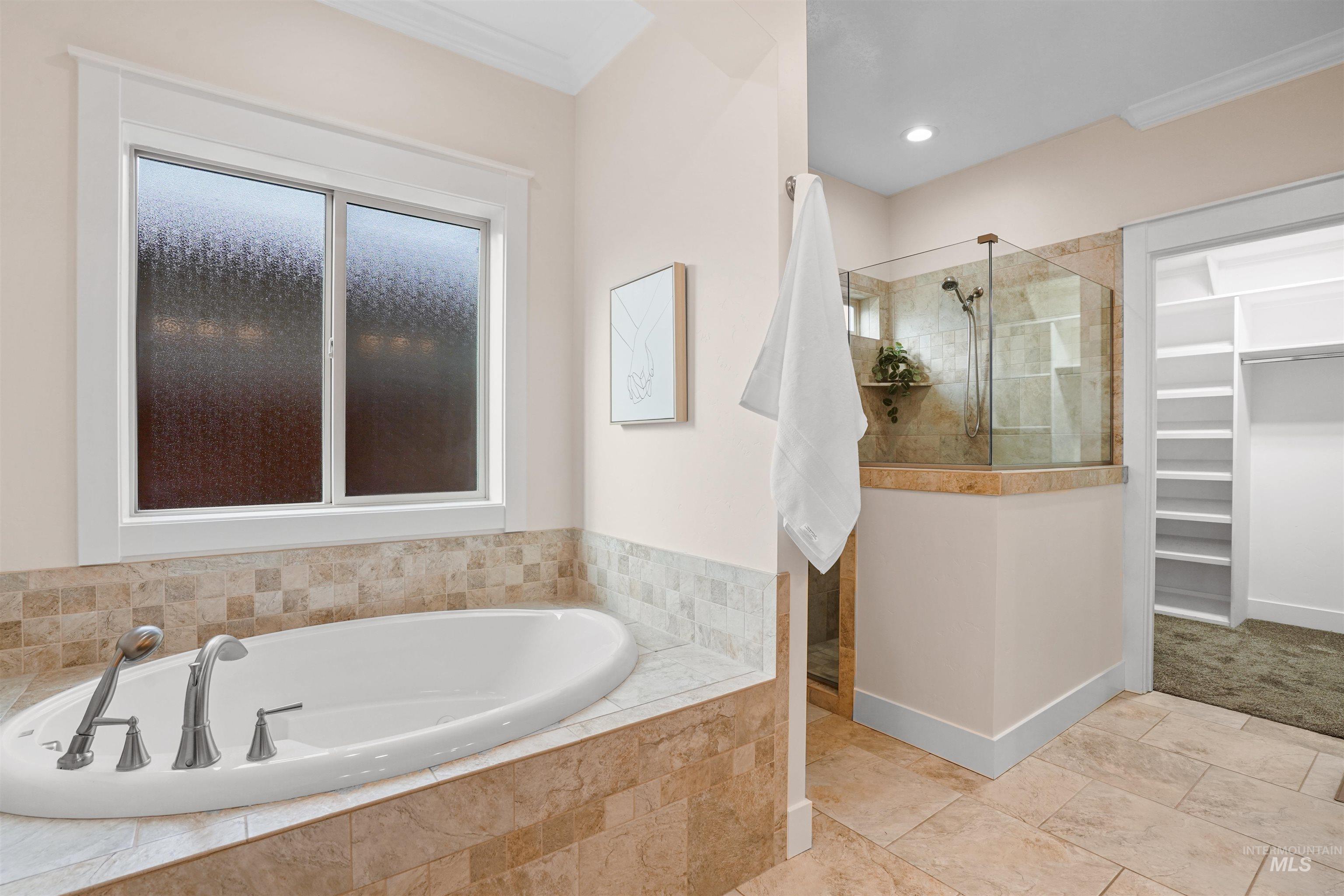 property viewer photo 14