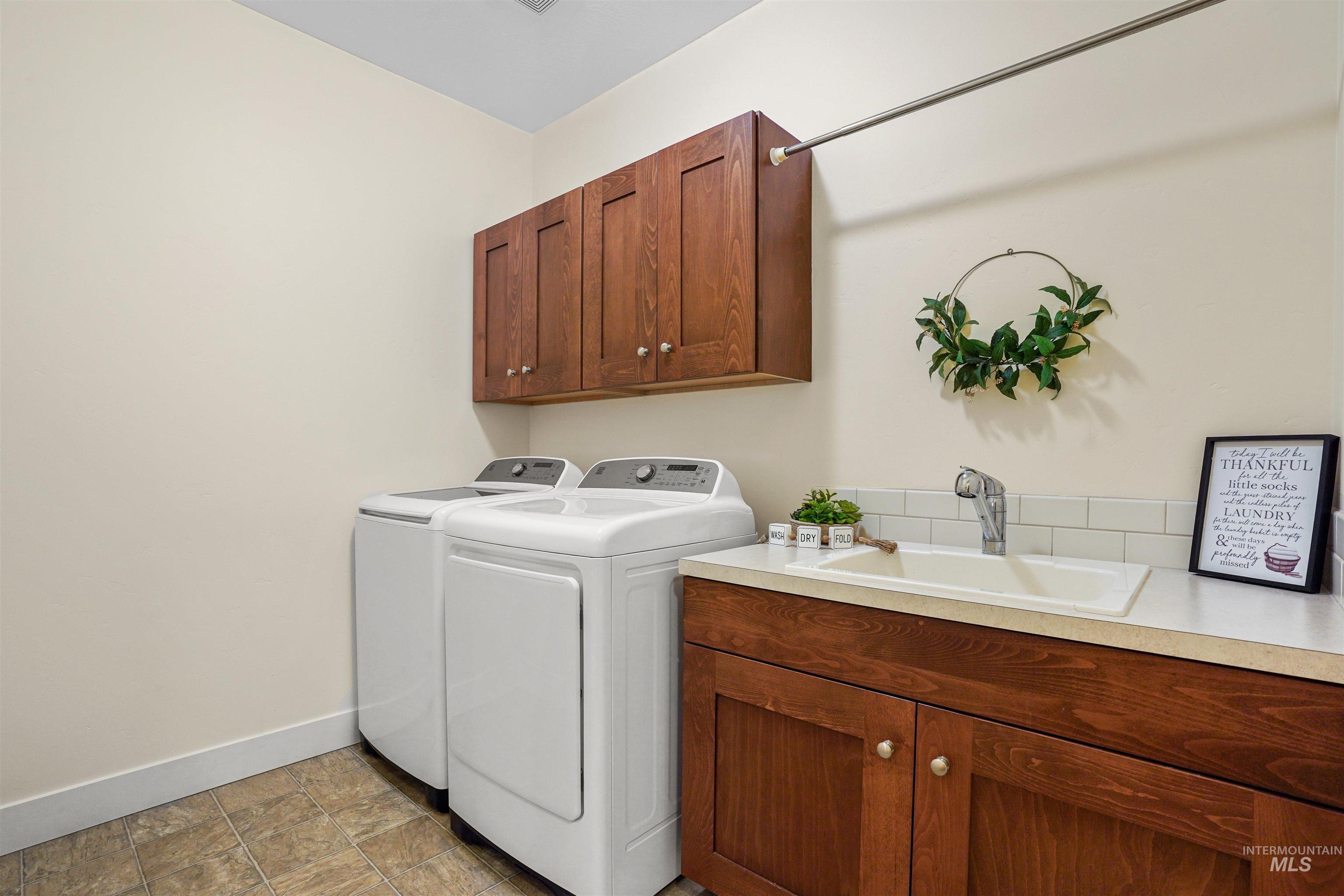 property viewer photo 26