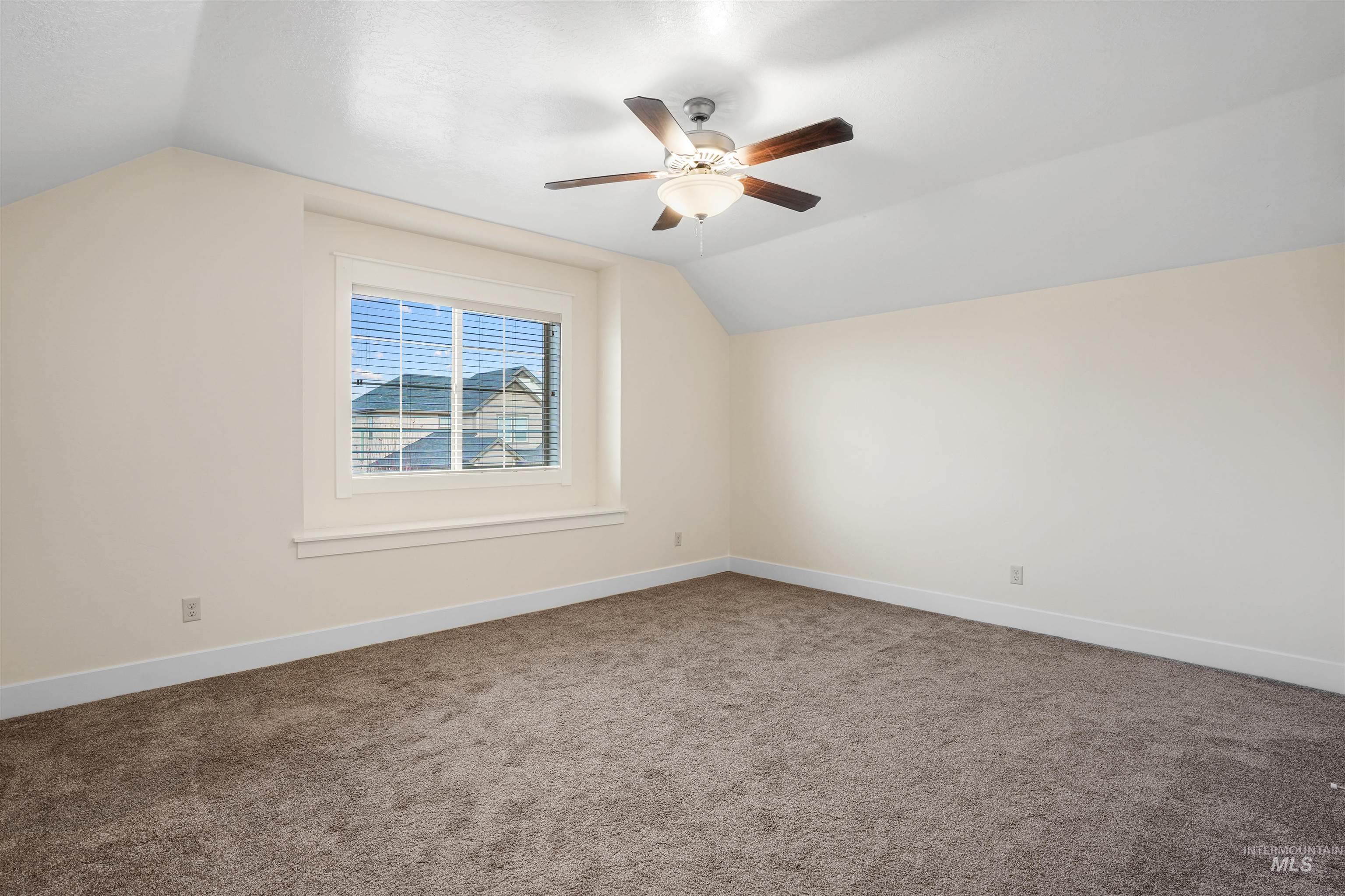 property viewer photo 28