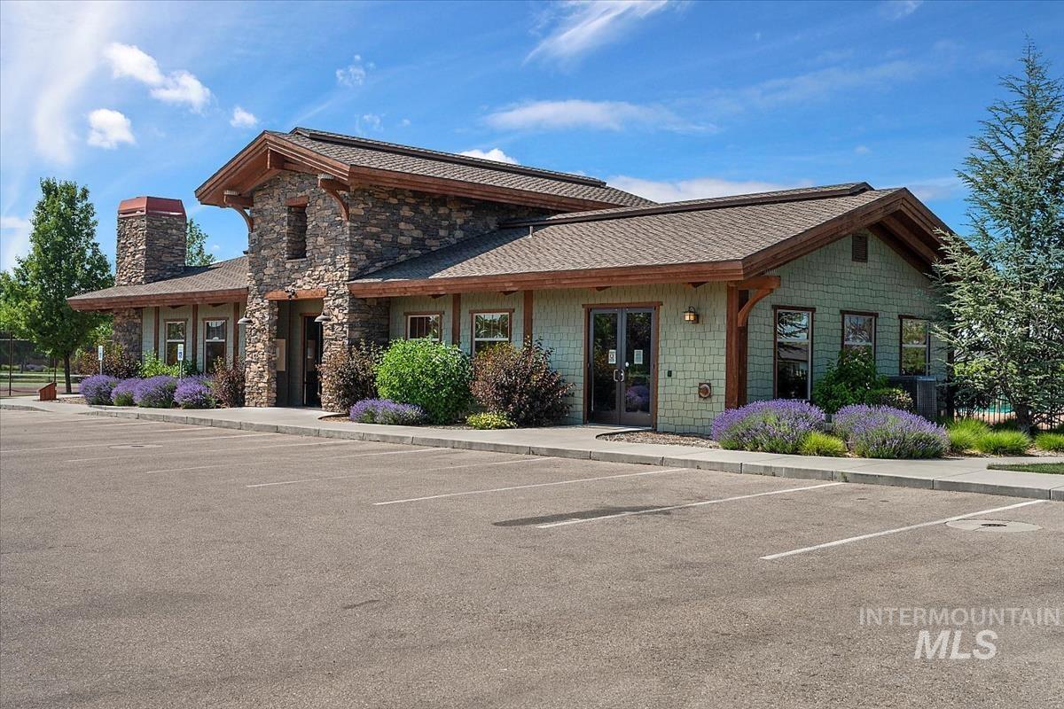 property viewer photo 32